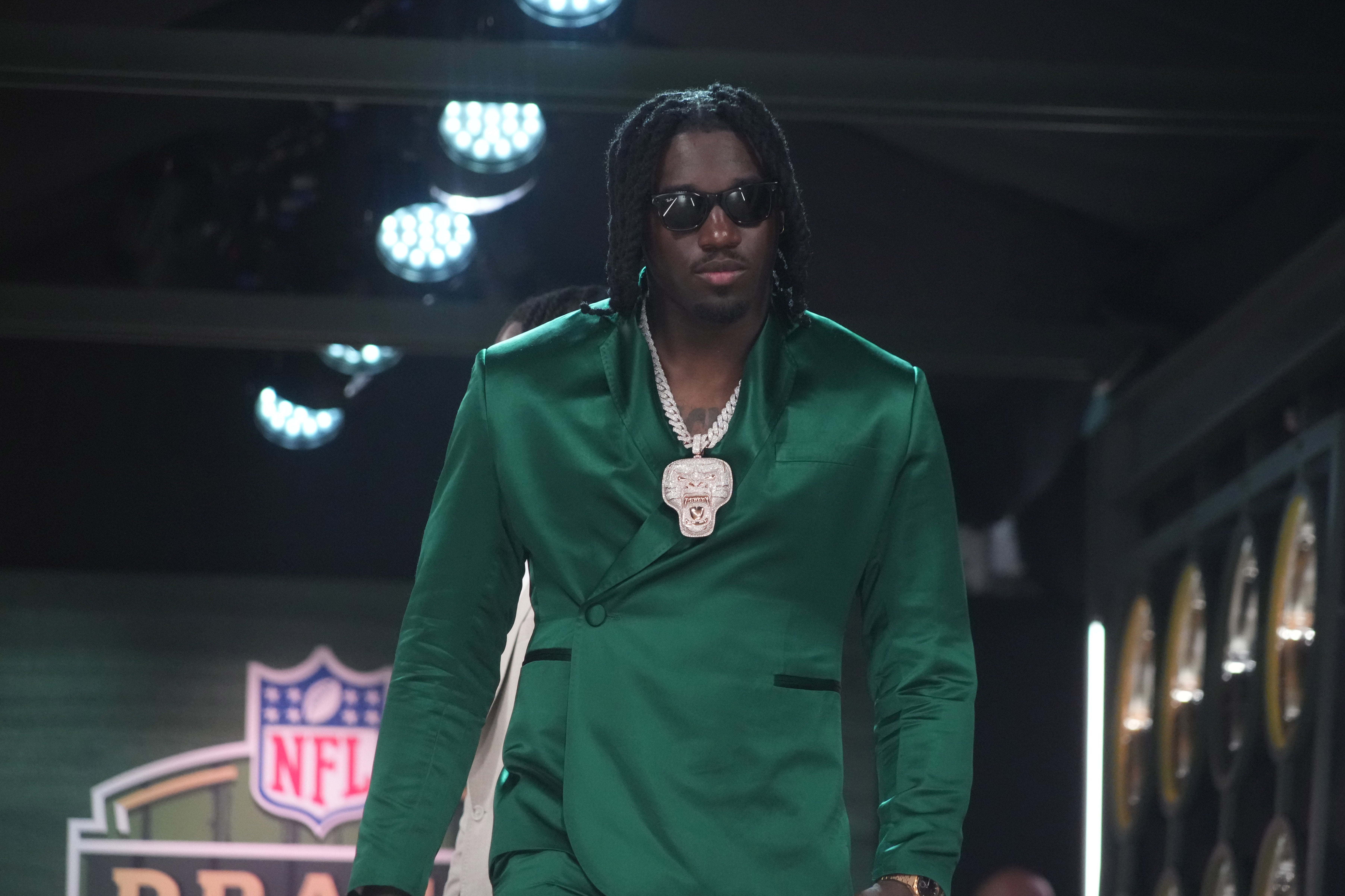 Apr 24, 2025; Green Bay, WI, USA; Texas A&M Aggies defensive end Shemar Stewart is introduced before the first round of the 2025 NFL Draft at Lambeau Field.