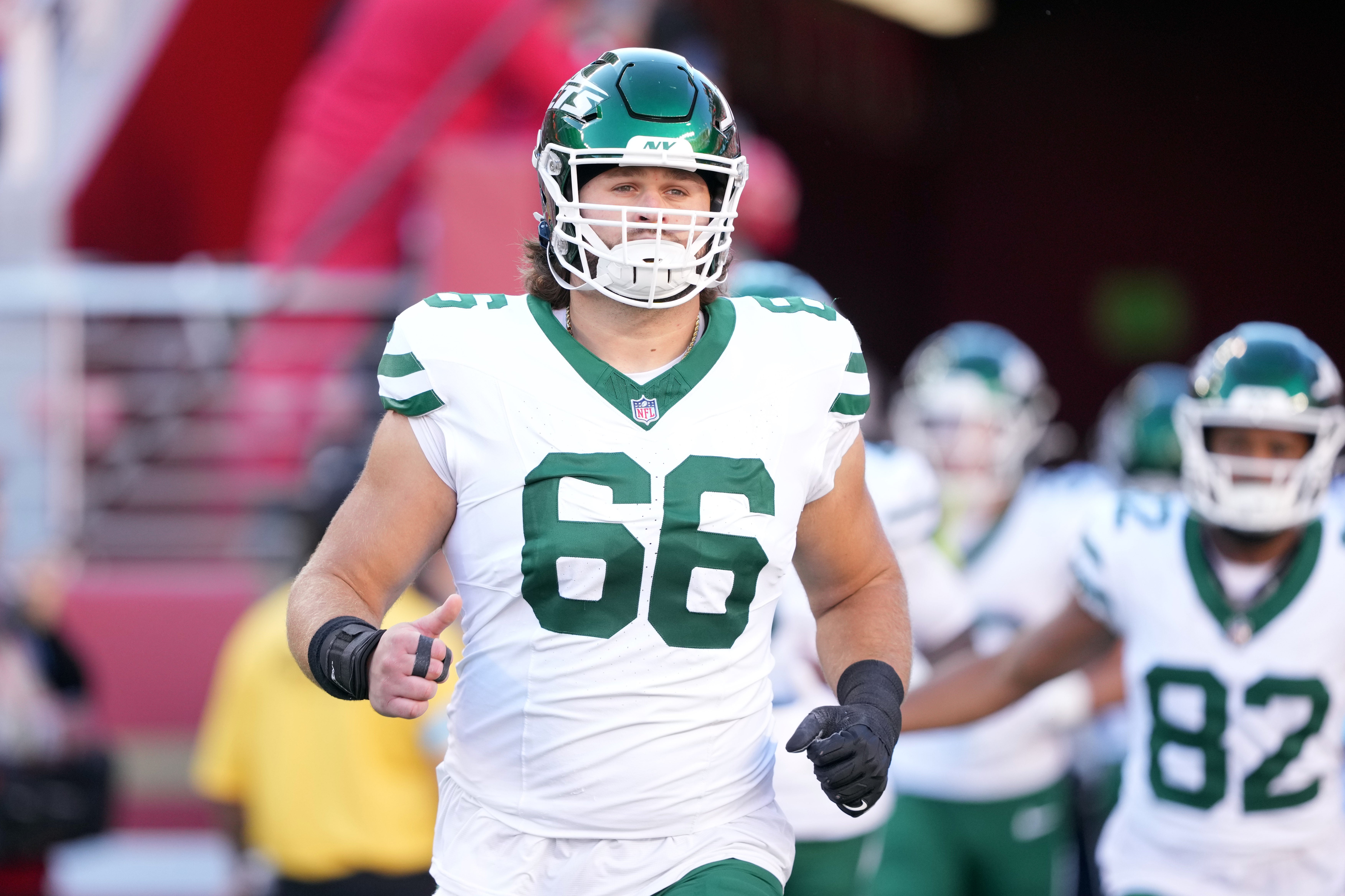 New York Jets center Joe Tippmann (66) before the game against the San Francisco 49ers at Levi's Stadium.