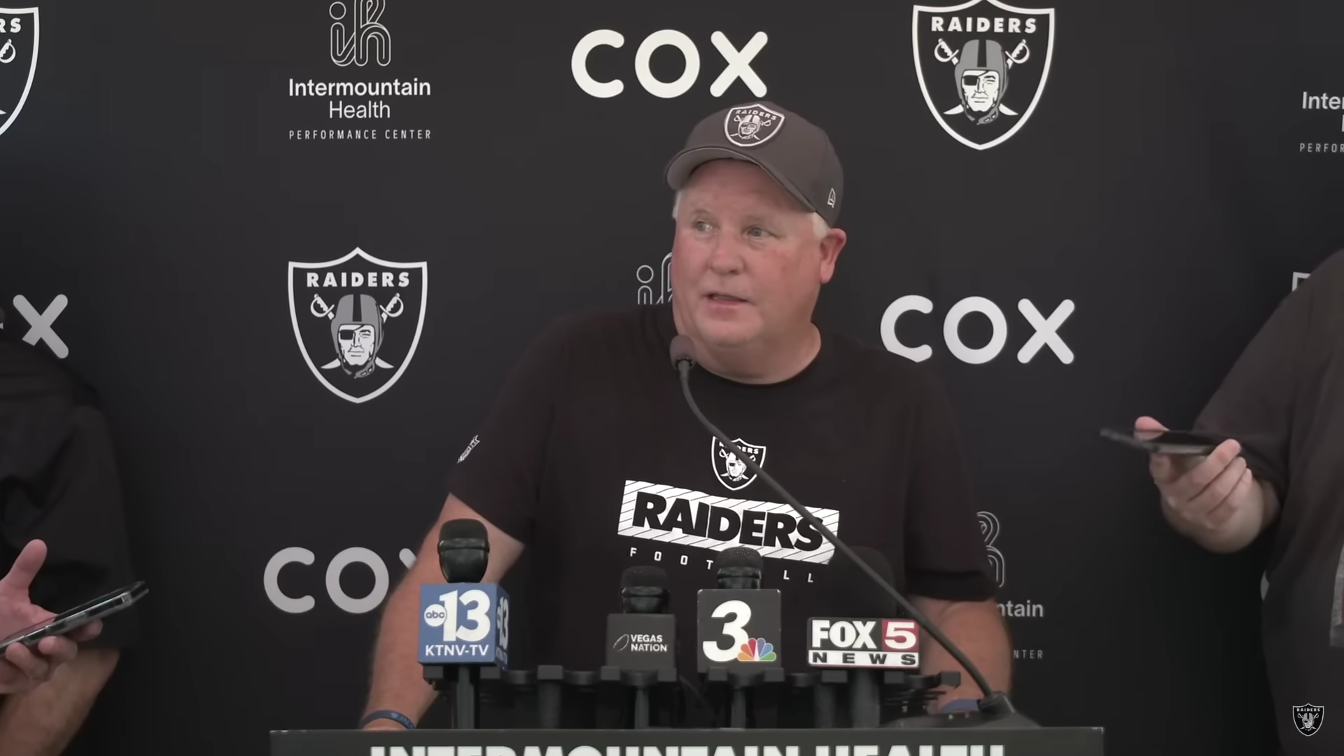Las Vegas Raiders offensive coordinator Chip Kelly