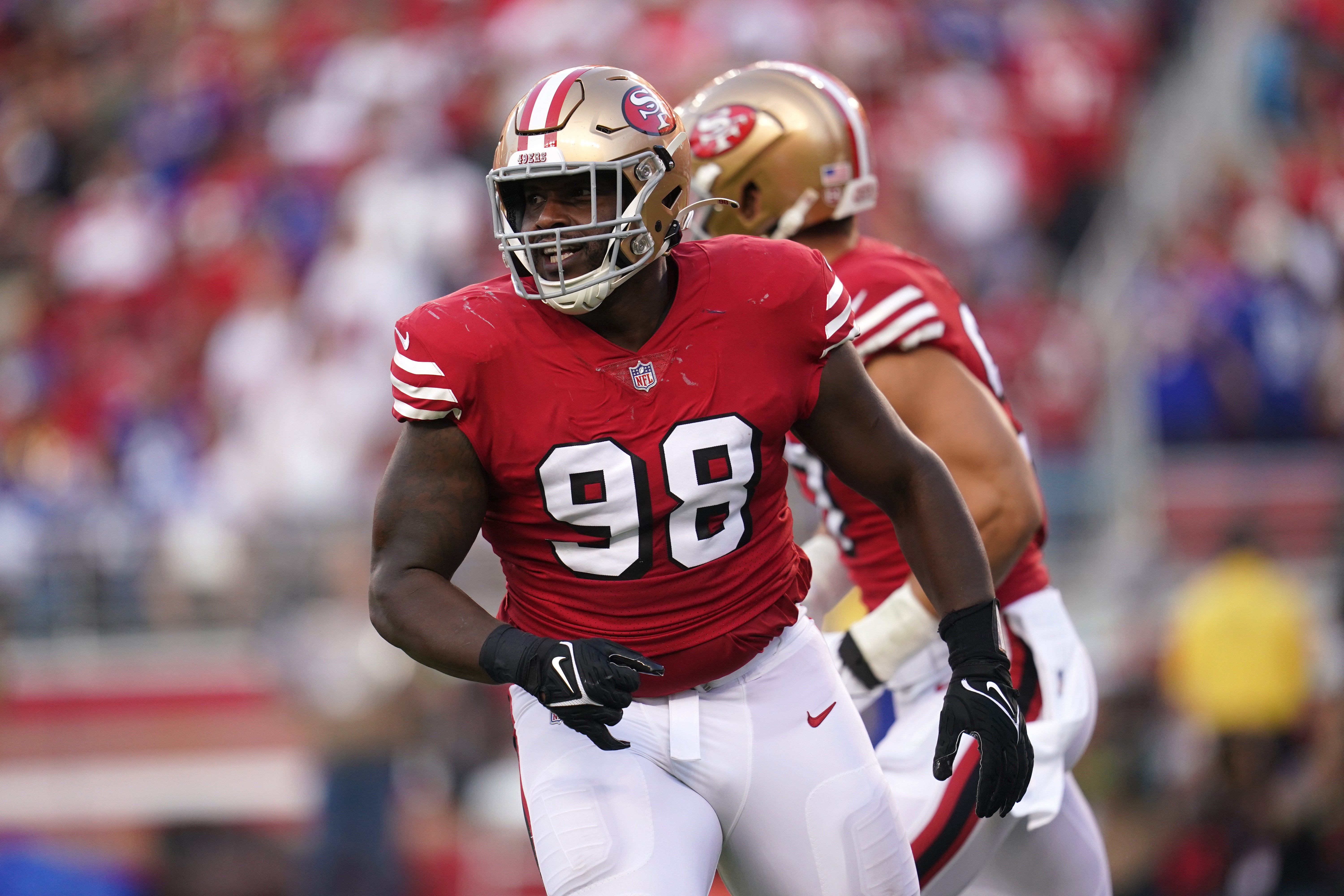 San Francisco 49ers defensive tackle Javon Hargrave (98)