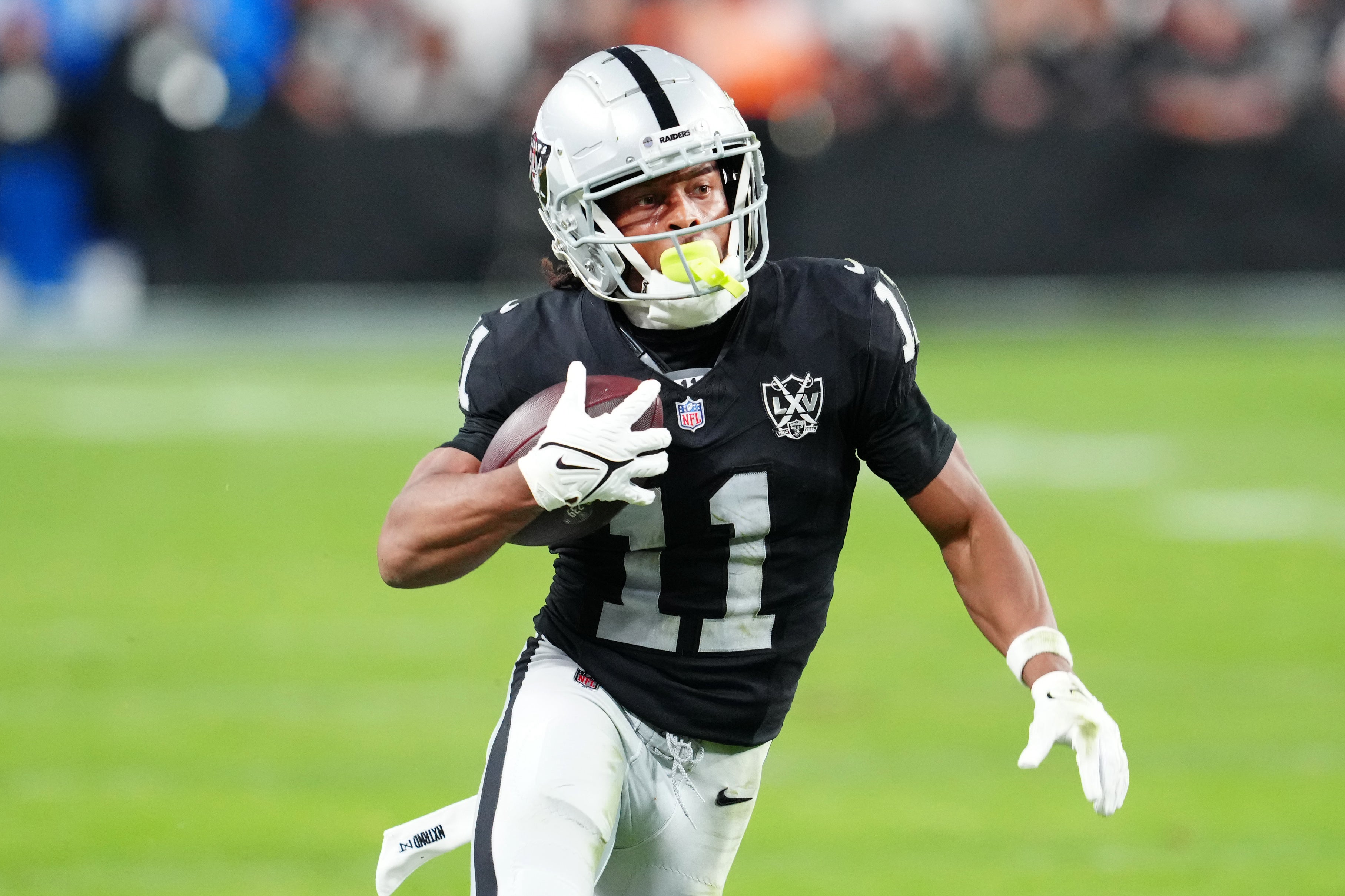 Las Vegas Raiders wide receiver Tre Tucker