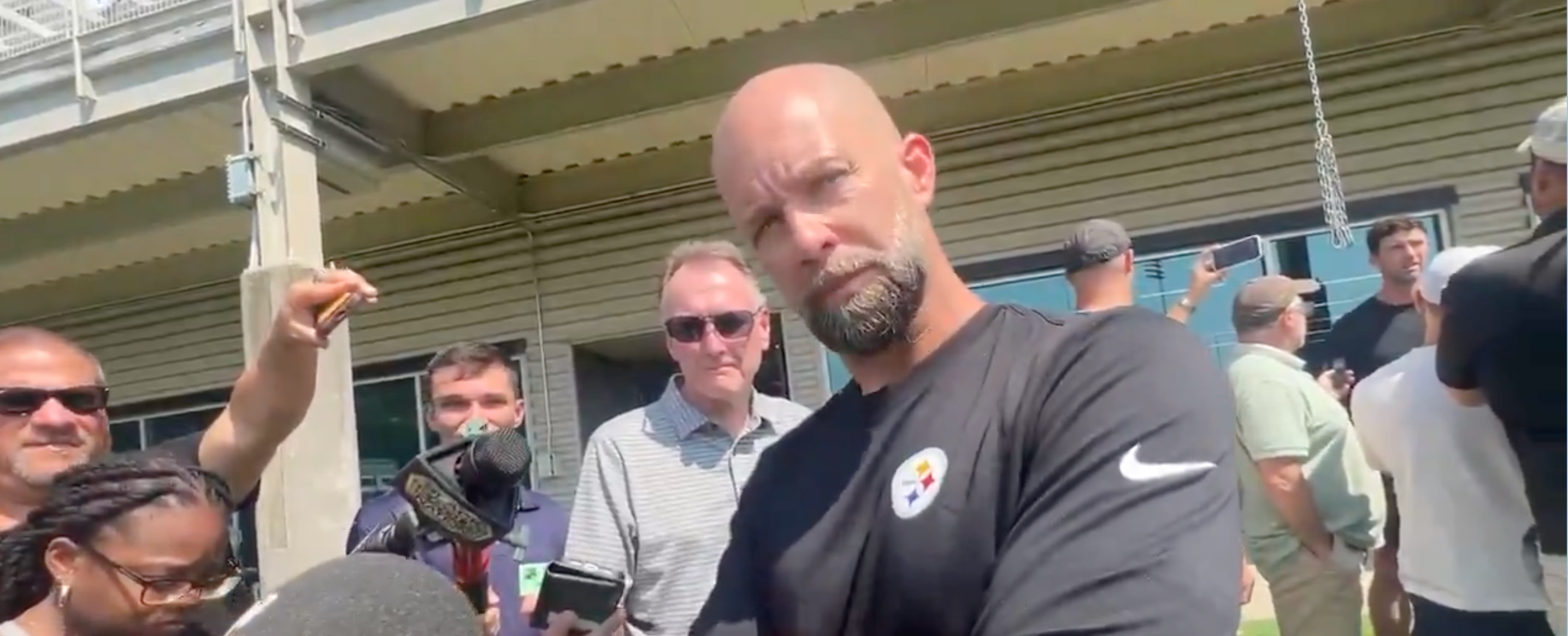Pittsburgh Steelers wide receivers coach Zach Azzanni addresses the media during day two of mandatory minicamp, 6/11/25.