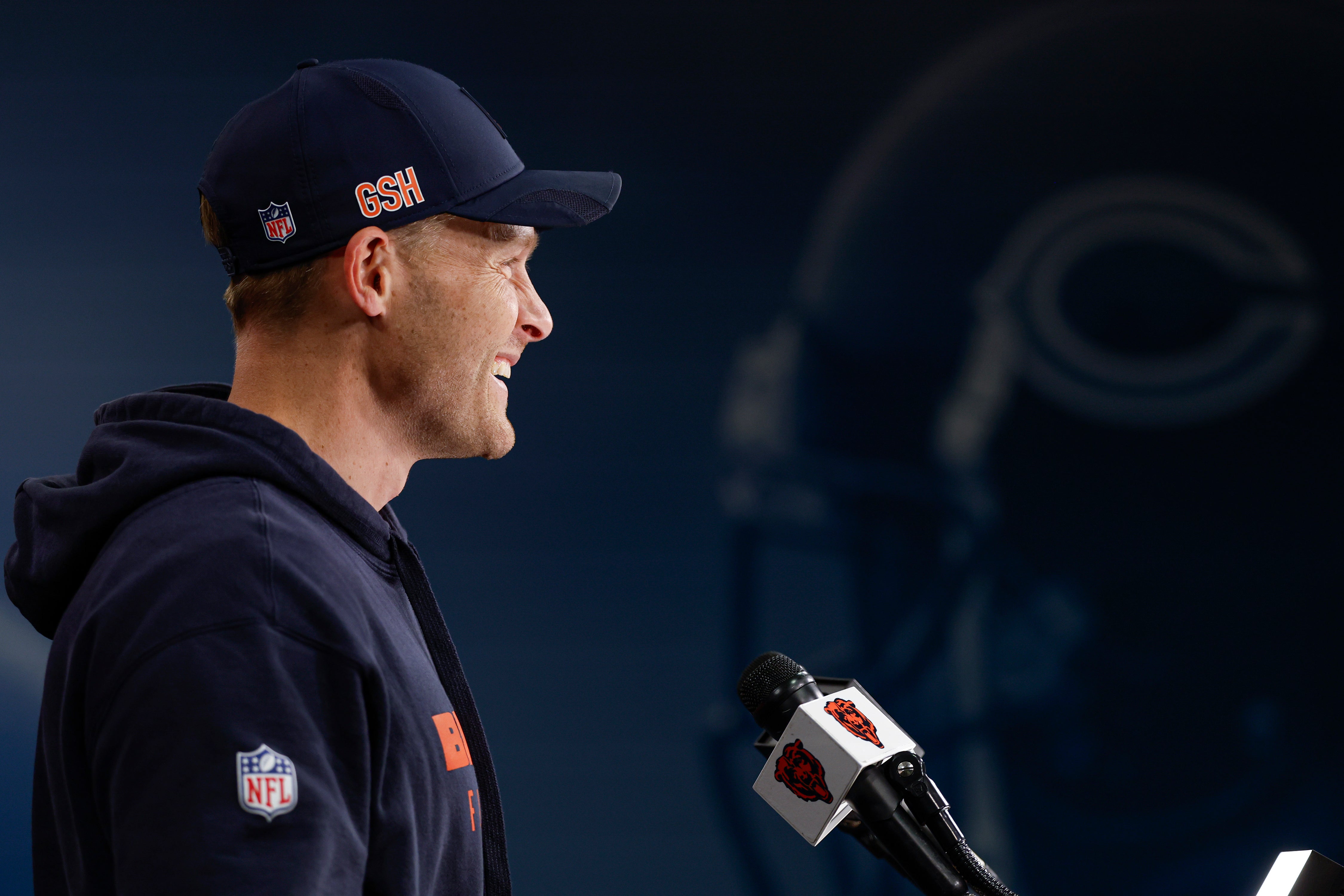 May 9, 2025; Lake Forest, IL, USA; Chicago Bears head coach Ben Johnson (R) speaks during the Rookie Minicamp at Halas Hall.