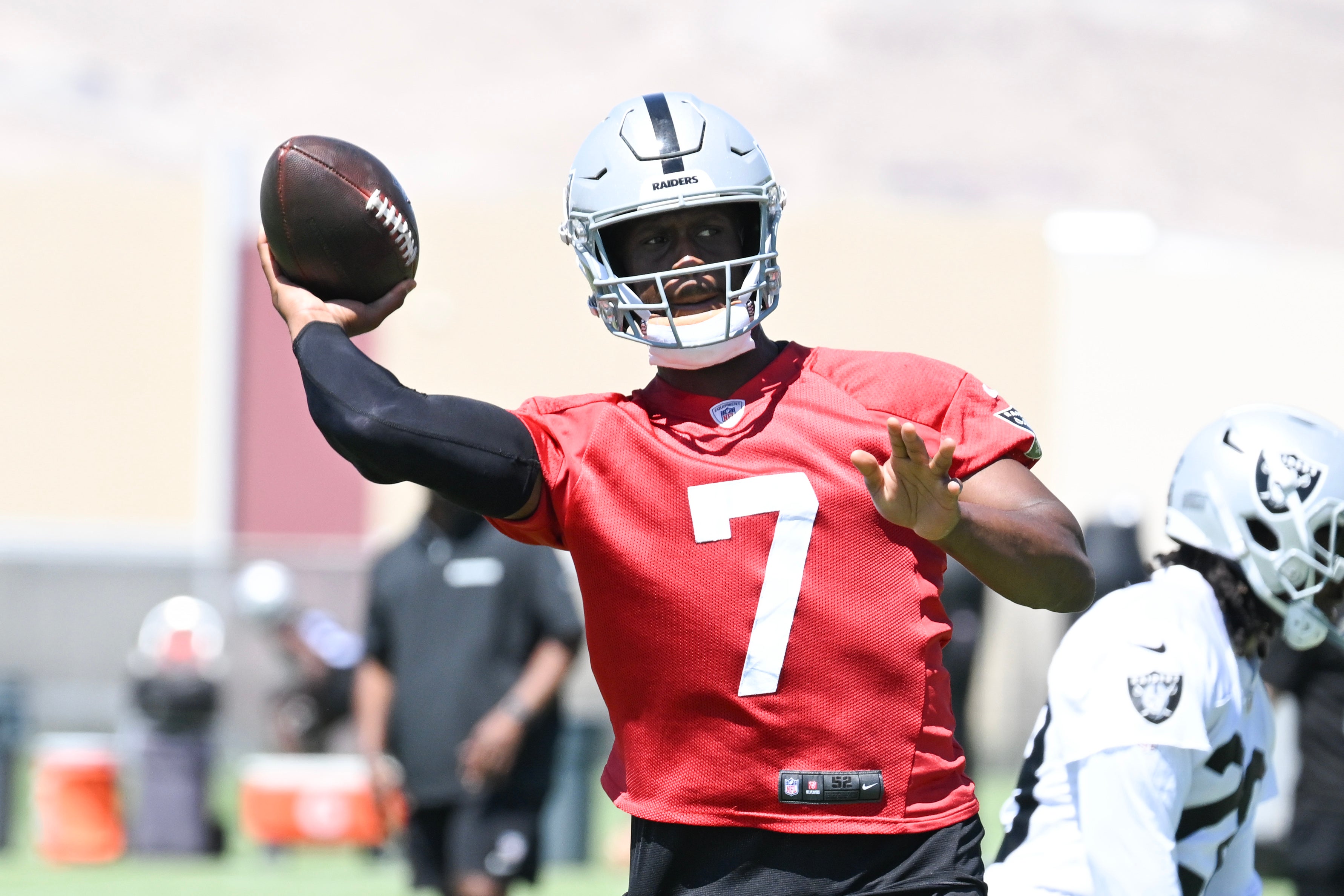 Las Vegas Raiders QB Geno Smith
