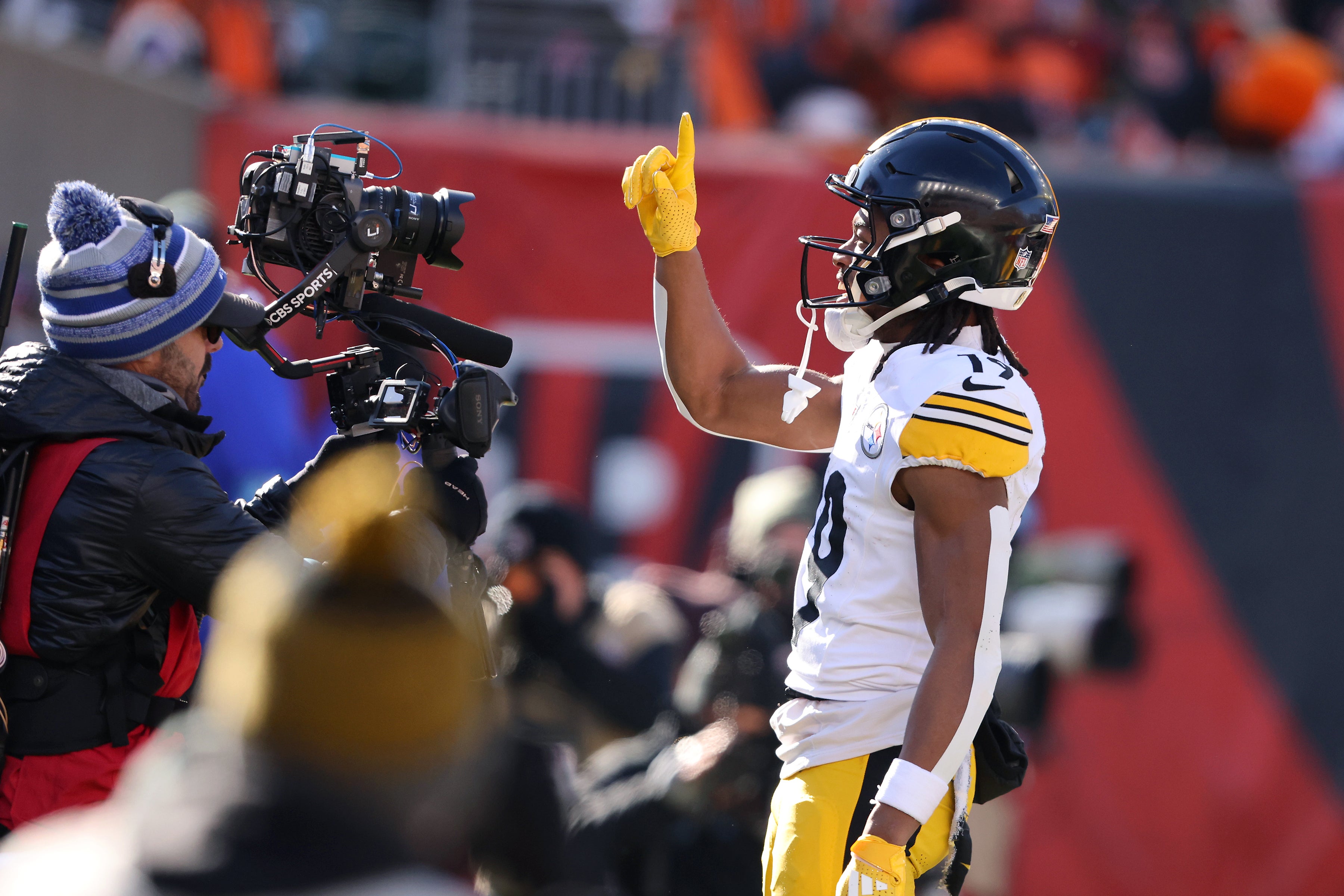 Dec 1, 2024; Cincinnati, Ohio, USA; Pittsburgh Steelers wide receiver Calvin Austin III (19) celebrates his touchdown catch during the first quarter against the Cincinnati Bengals at Paycor Stadium.