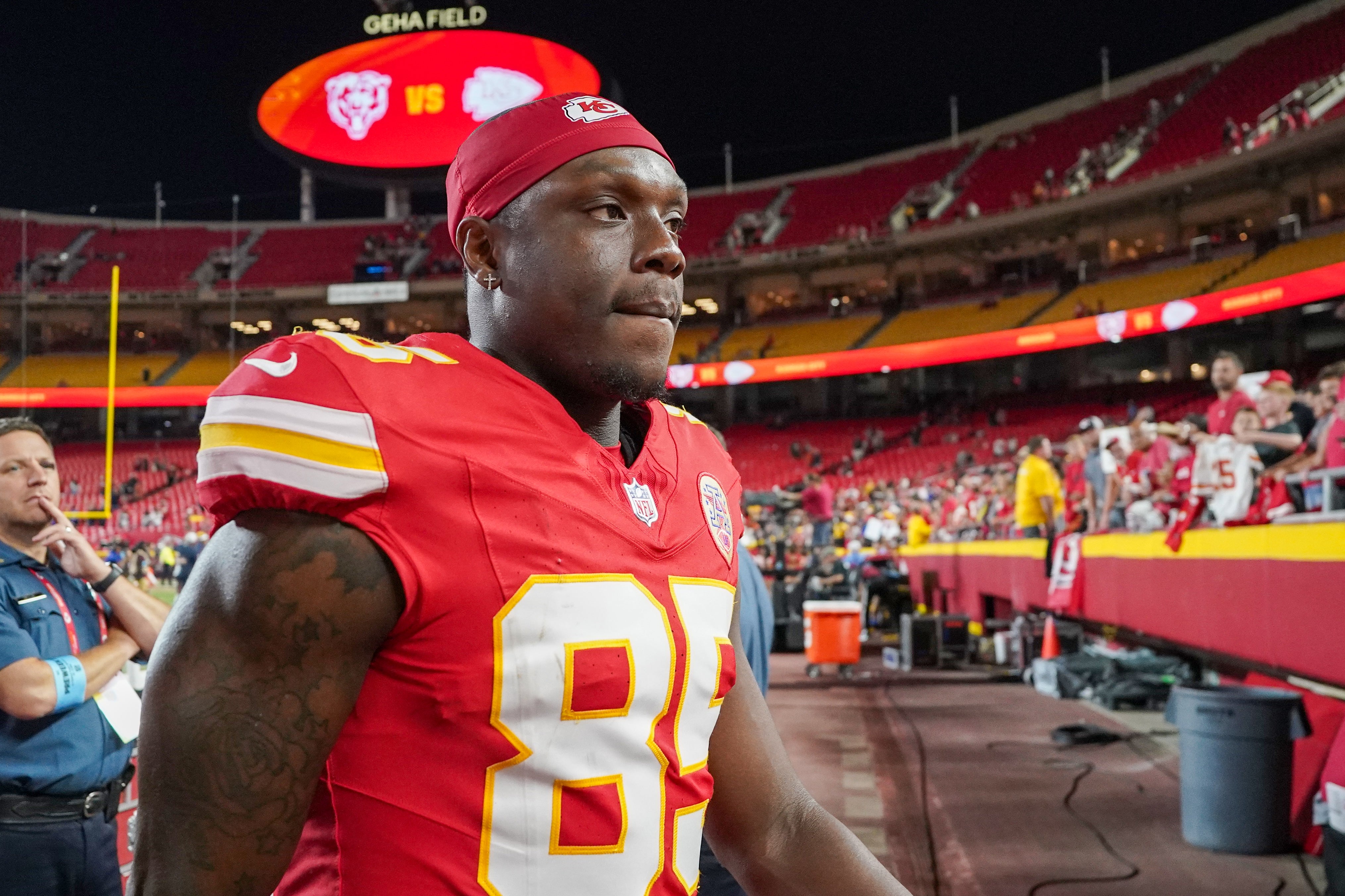Aug 22, 2024; Kansas City, Missouri, USA; Kansas City Chiefs tight end Geor'Quarius Spivey (85) leaves the field after the game against the Chicago Bears at GEHA Field at Arrowhead Stadium.