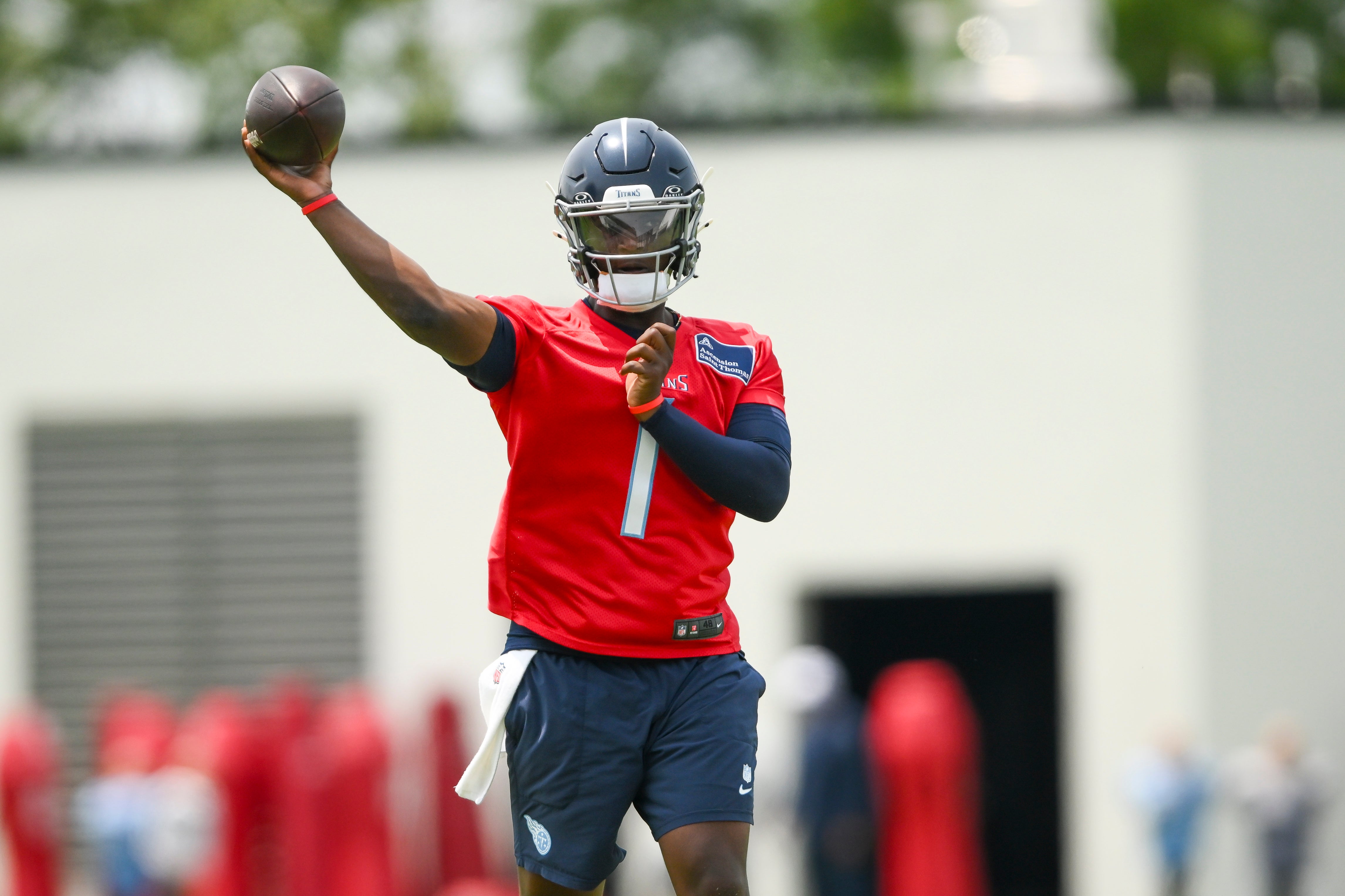 Tennessee Titans quarterback Cam Ward