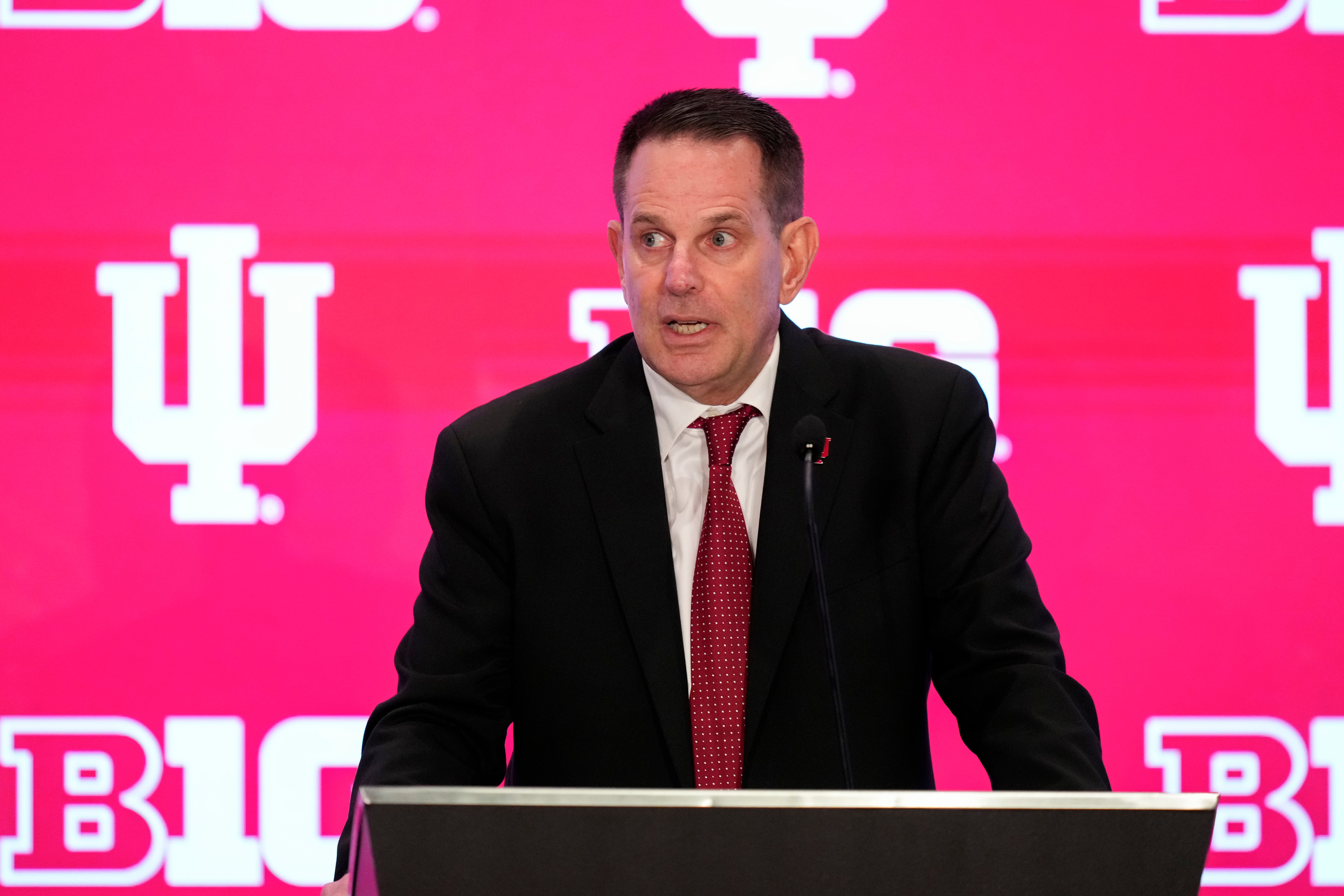 Jul 22, 2025; Las Vegas, NV, USA; Indiana head coach Curt Cignetti speaks to the media during the Big Ten NCAA college football media days at Mandalay Bay Resort.