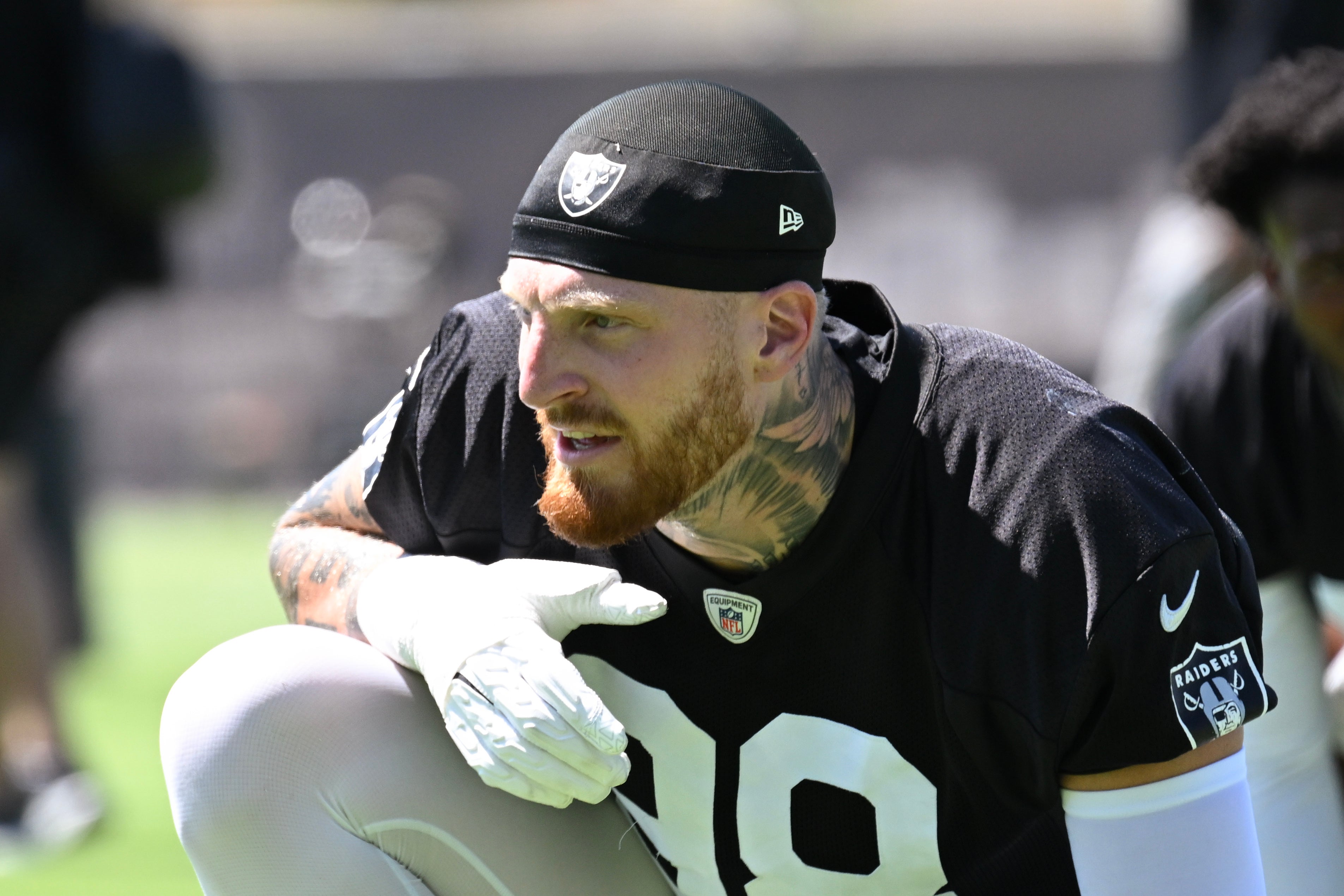 Las Vegas Raiders defensive end Maxx Crosby talks former Oklahoma Sooners defensive