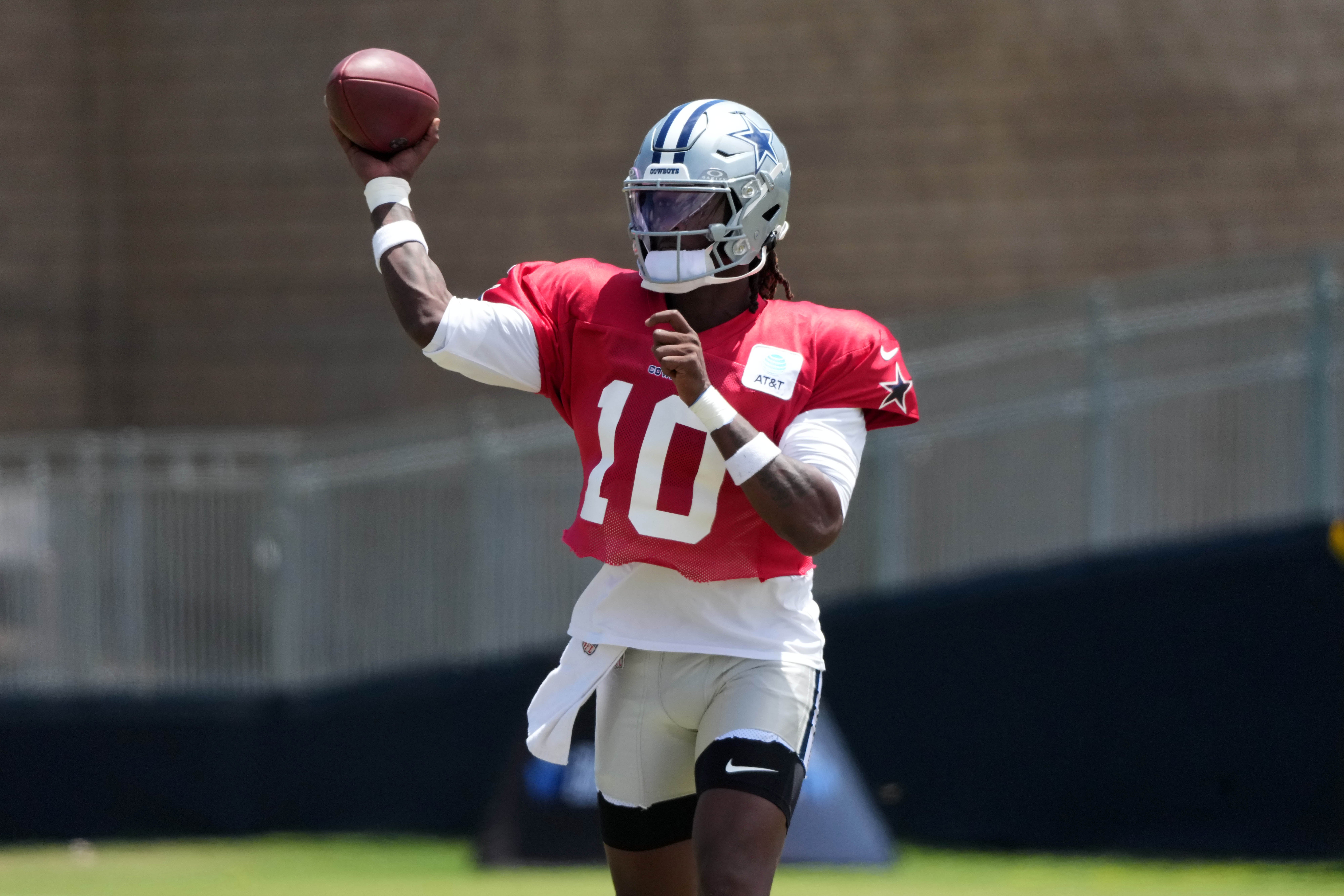 Dallas Cowboys quarterback Joe Milton III (10) throws the ball at training camp at the River Ridge Fields.