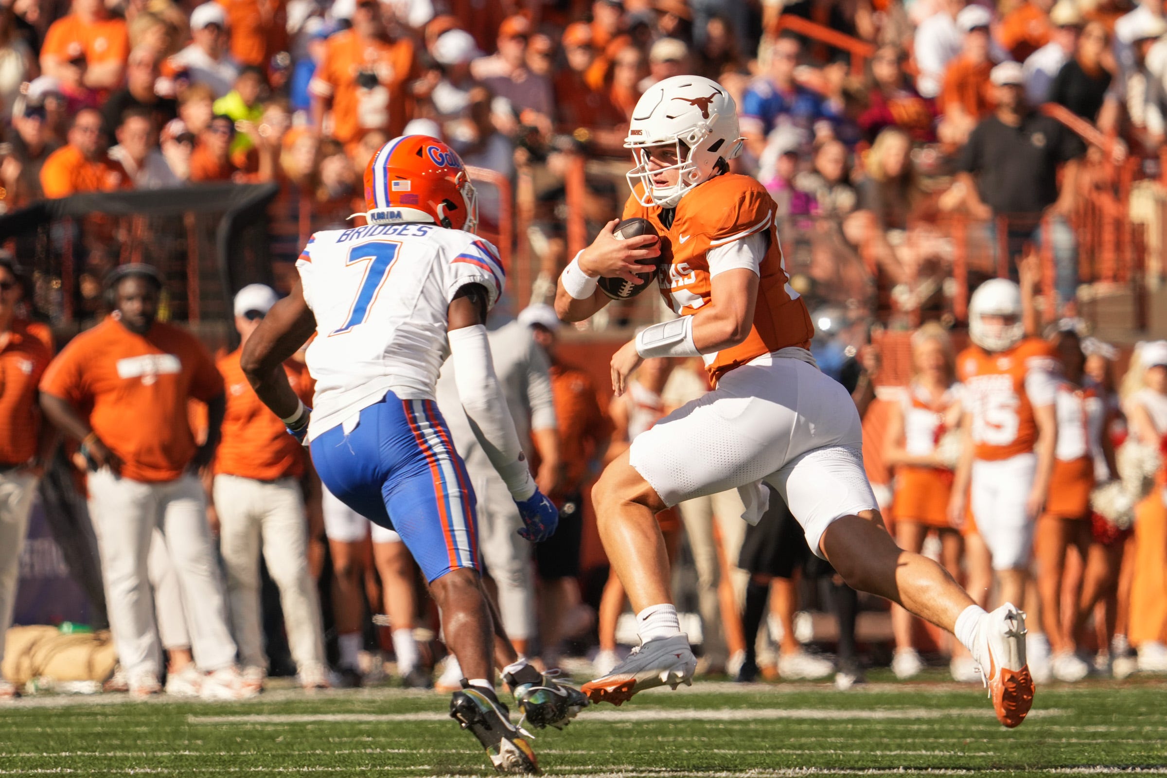Texas Longhorns quarterback Arch Manning (16) runs with the ball during the Longhorns' game against the Florida Gators, Nov. 9, 2024 at Darrell K. Royal Texas Memorial Stadium in Austin.
