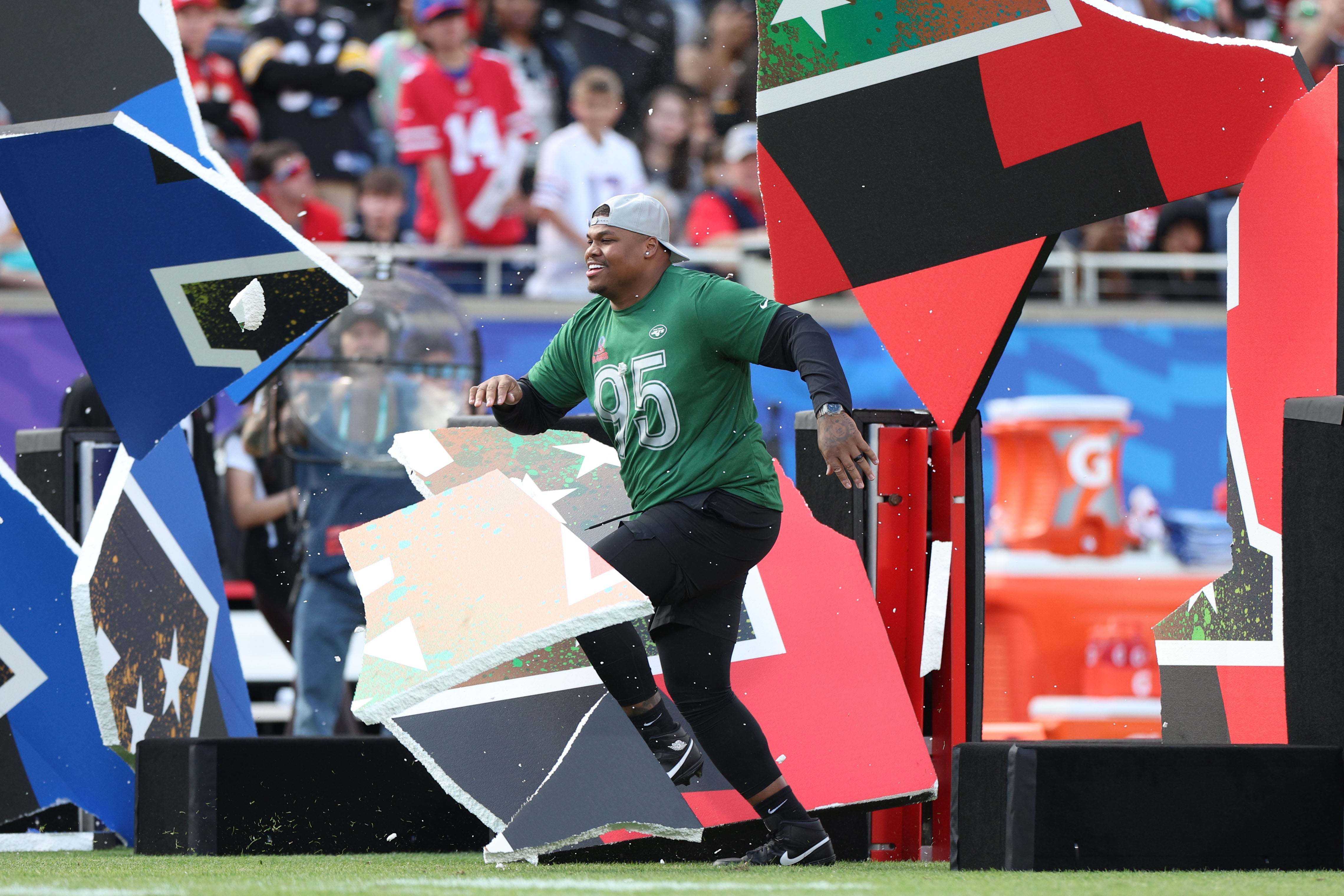 AFC defensive tackle Quinnen Williams (95) of the New York Jets during the 2024 Pro Bowl at Camping World Stadium.