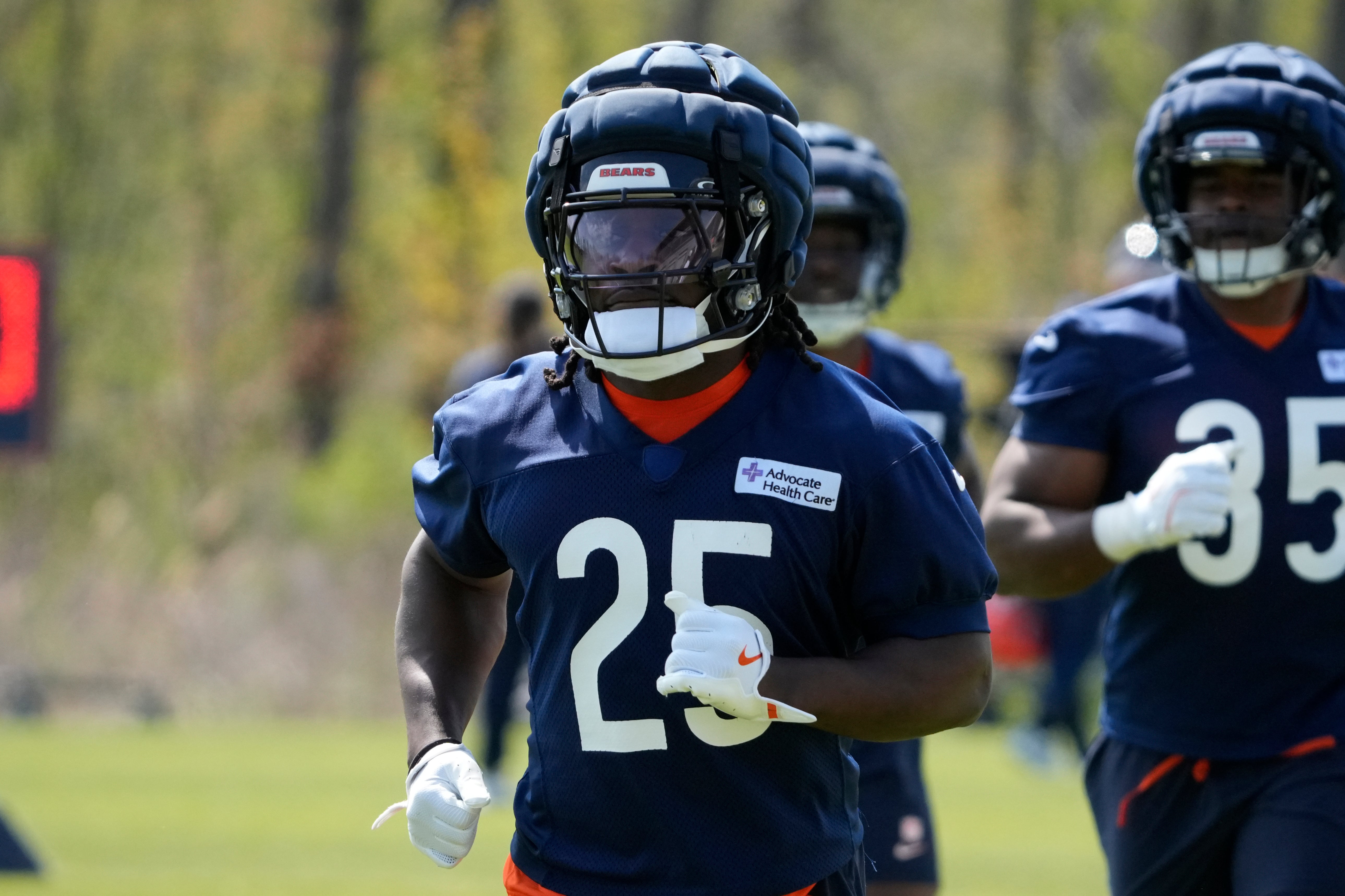 May 10, 2025; Lake Forest, IL, USA; Chicago Bears running back (25) Kyle Monangai participates during rookie minicamp at Halas Hall.