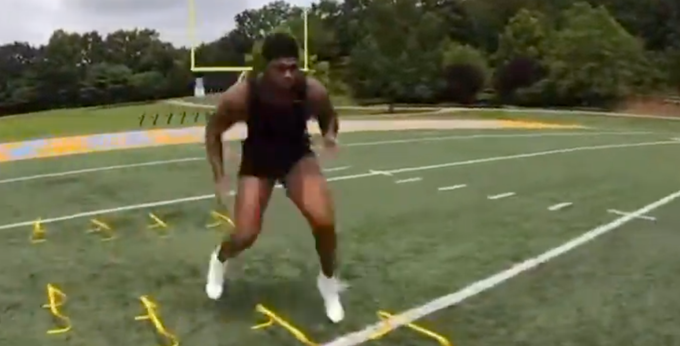 Eagles linebacker Jihaad Campbell works out during offseason NFL training