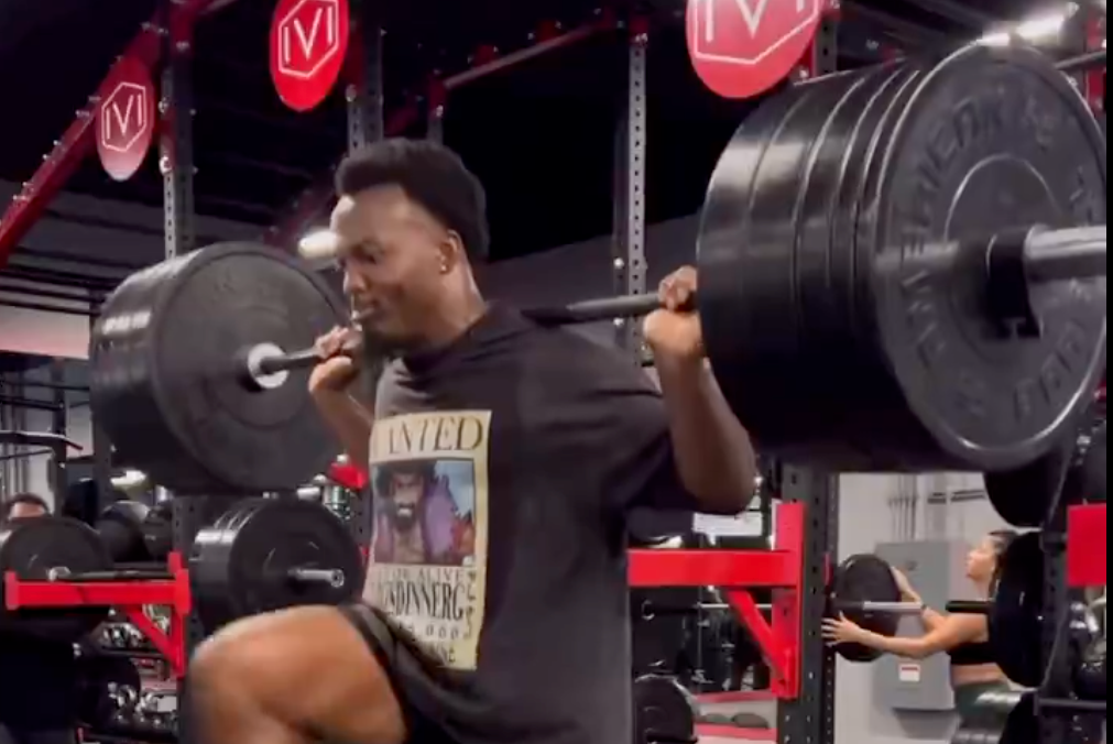 Philadelphia Eagles linebacker Nakobe Dean works out ahead of NFL training camp