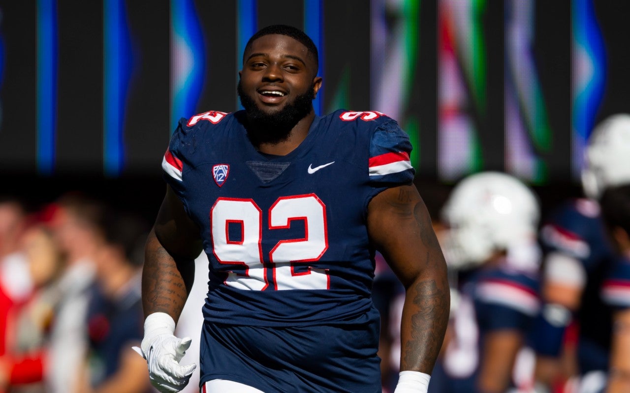Nov 25, 2022; Tucson, Arizona, USA; Arizona Wildcats defensive lineman Kyon Barrs (92) against the Arizona State Sun Devils during the Territorial Cup at Arizona Stadium.