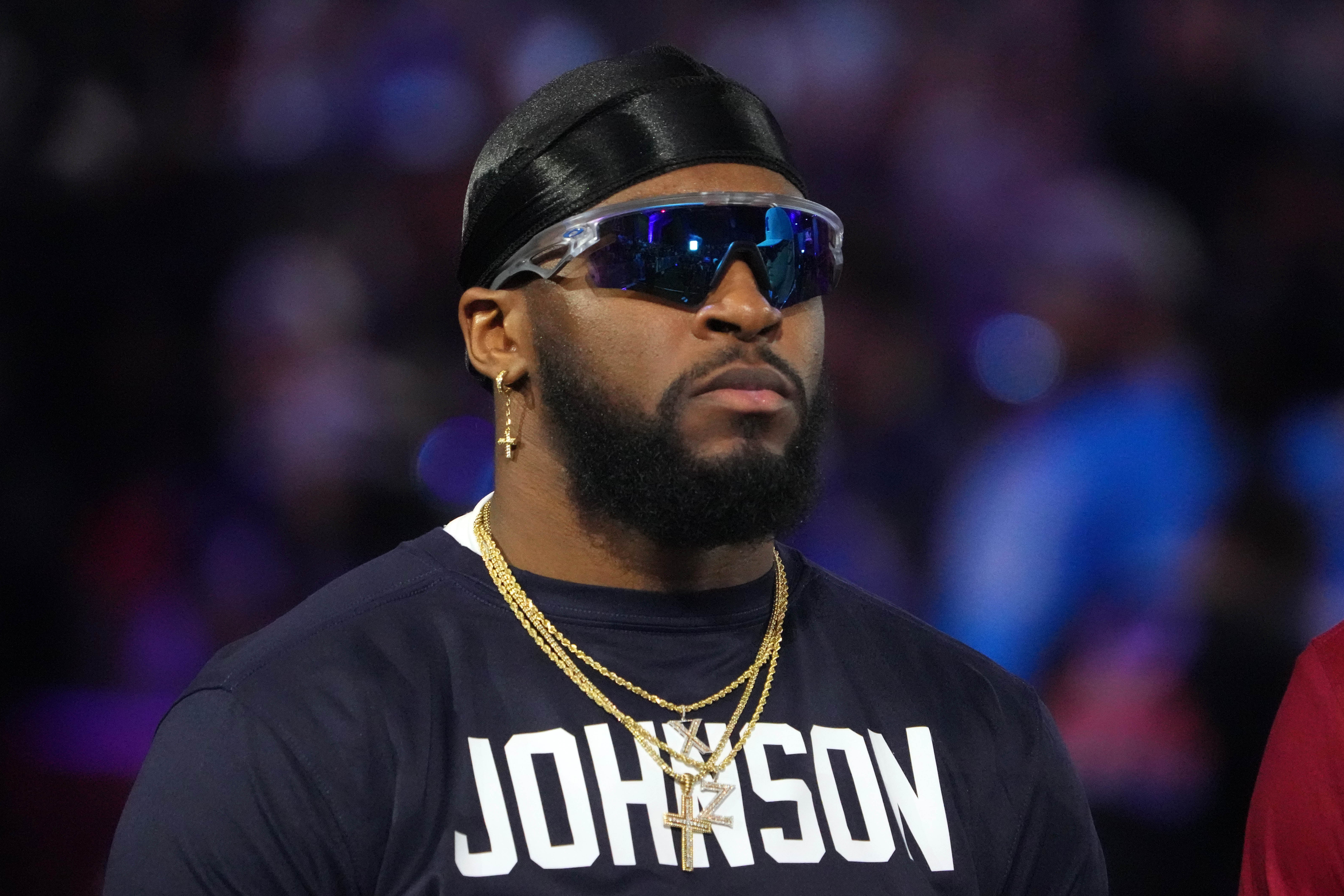 Jan 30, 2025; Orlando, FL, USA; NFC defensive back Jaylon Johnson of the Chicago Bears (1) during the Satisfying Catch event at the Pro Bowl Skills Challenge at Nicholson Fieldhouse.