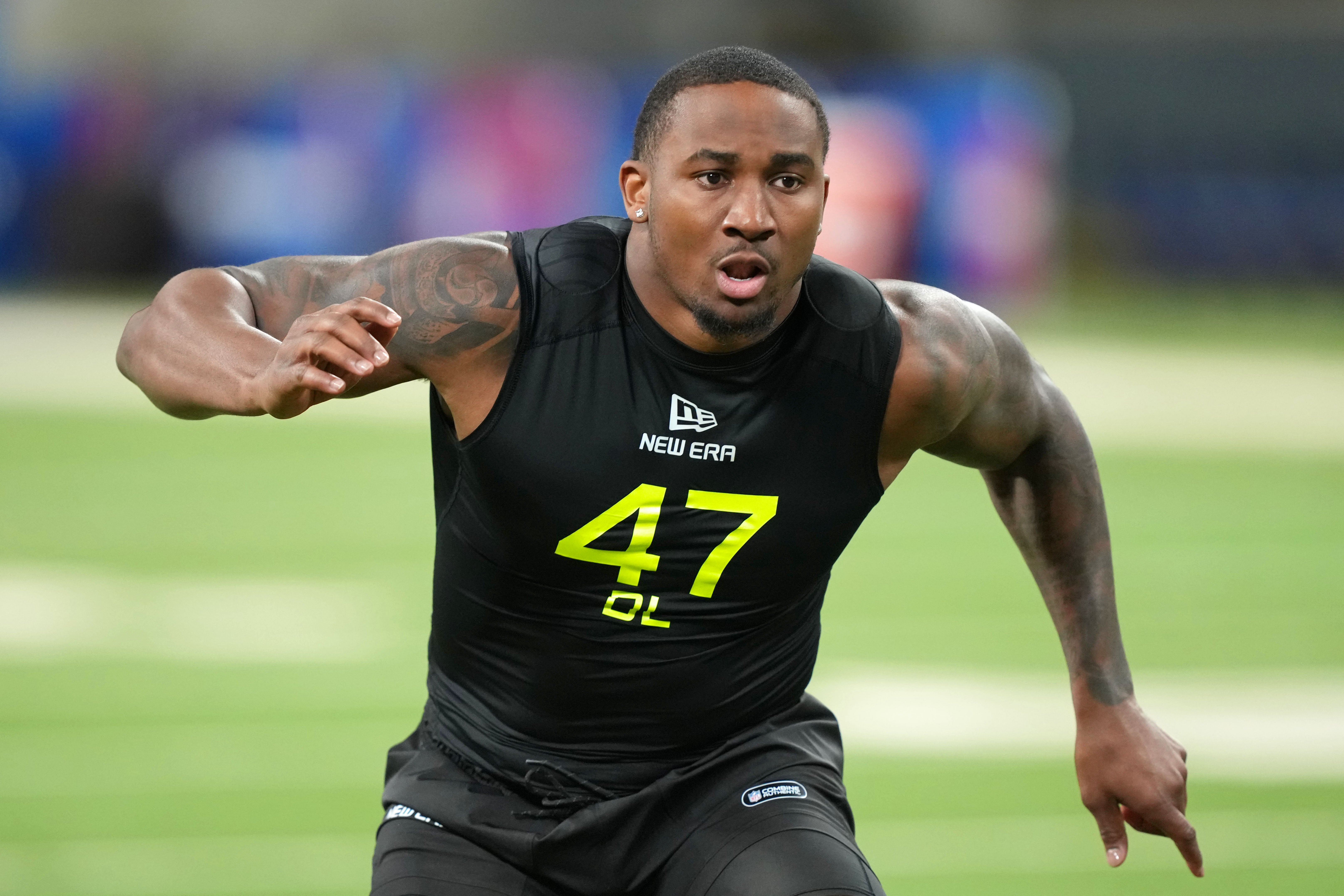 Boston College defensive lineman Donovan Ezeiruaku (DL47) participates in drills during the 2025 NFL Combine at Lucas Oil Stadium.