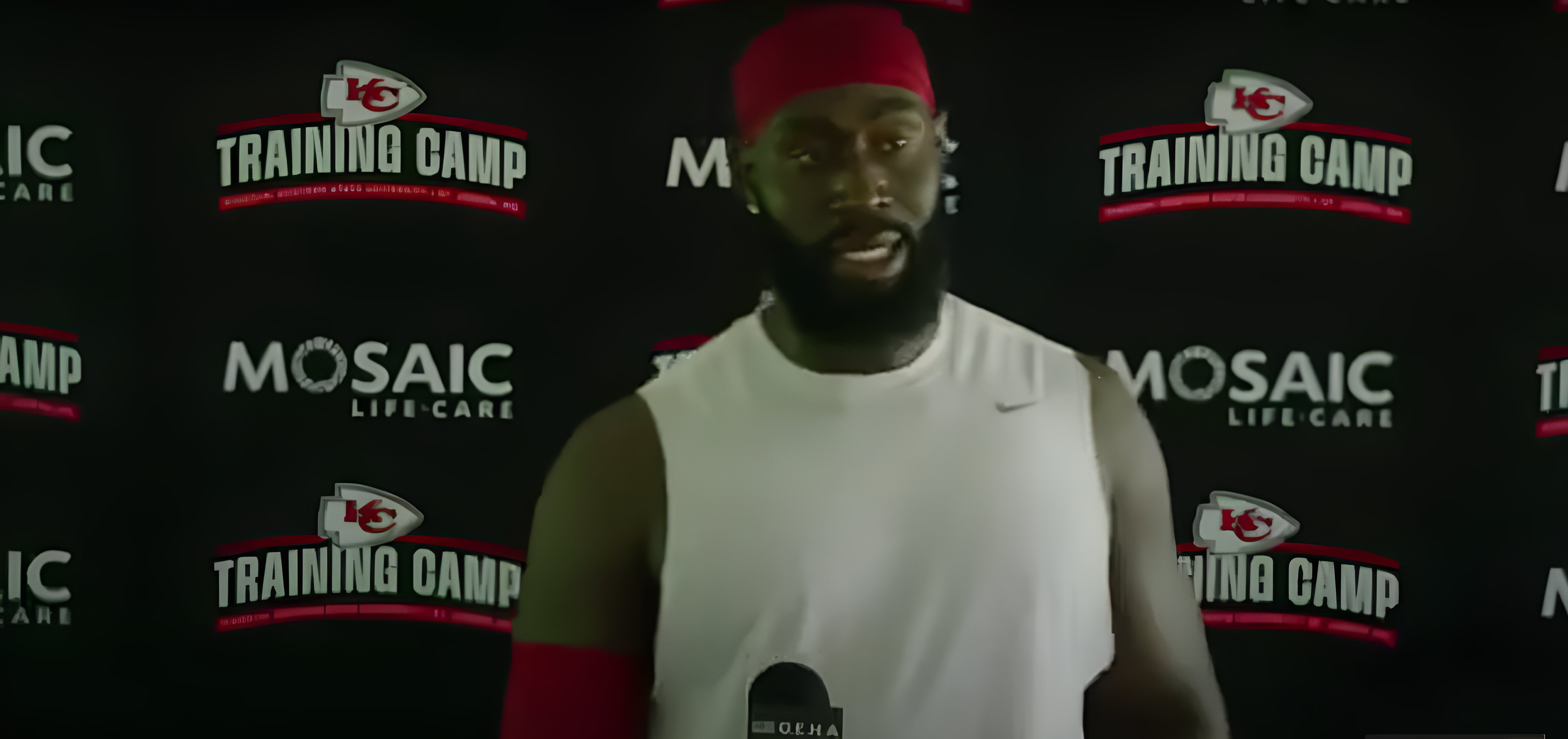 Chiefs DL Charles Omenihu