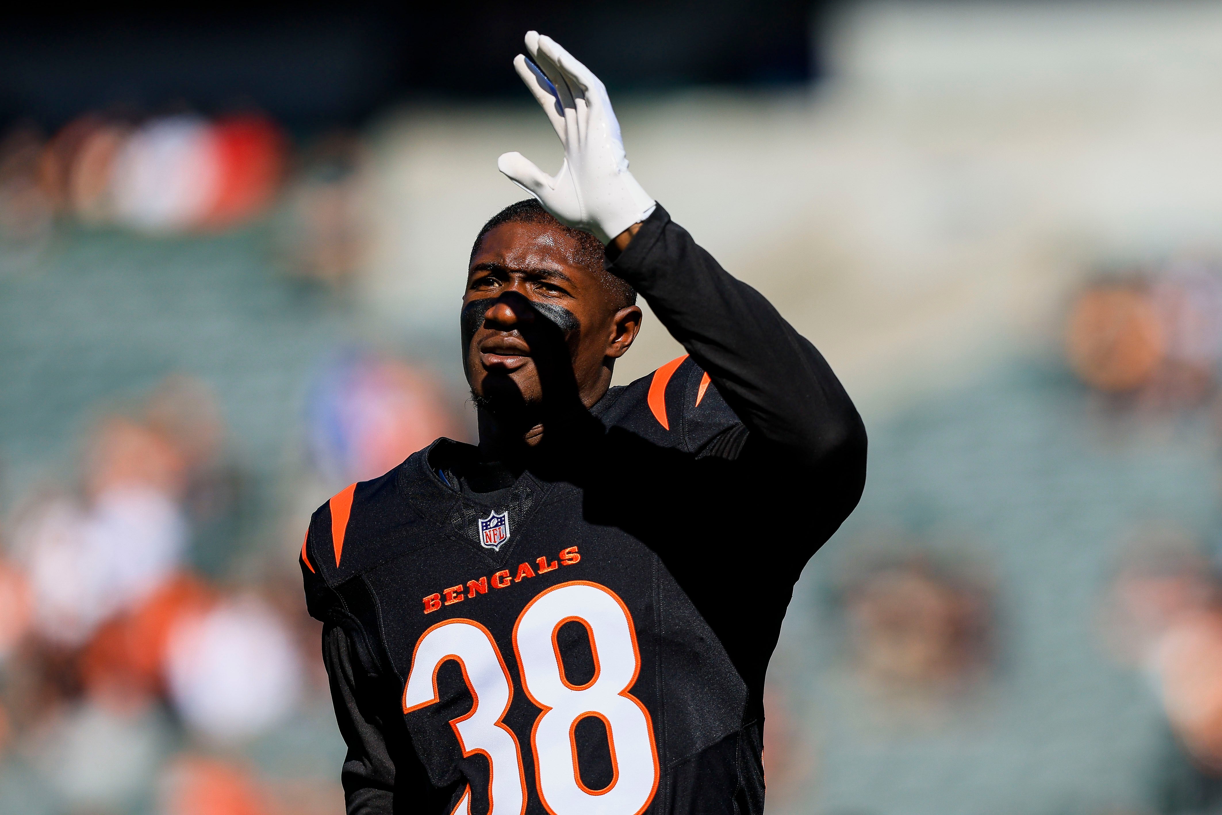 Nov 3, 2024; Cincinnati, Ohio, USA; Cincinnati Bengals cornerback DJ Ivey (38) waves to fans during warmups before the game against the Las Vegas Raiders at Paycor Stadium.