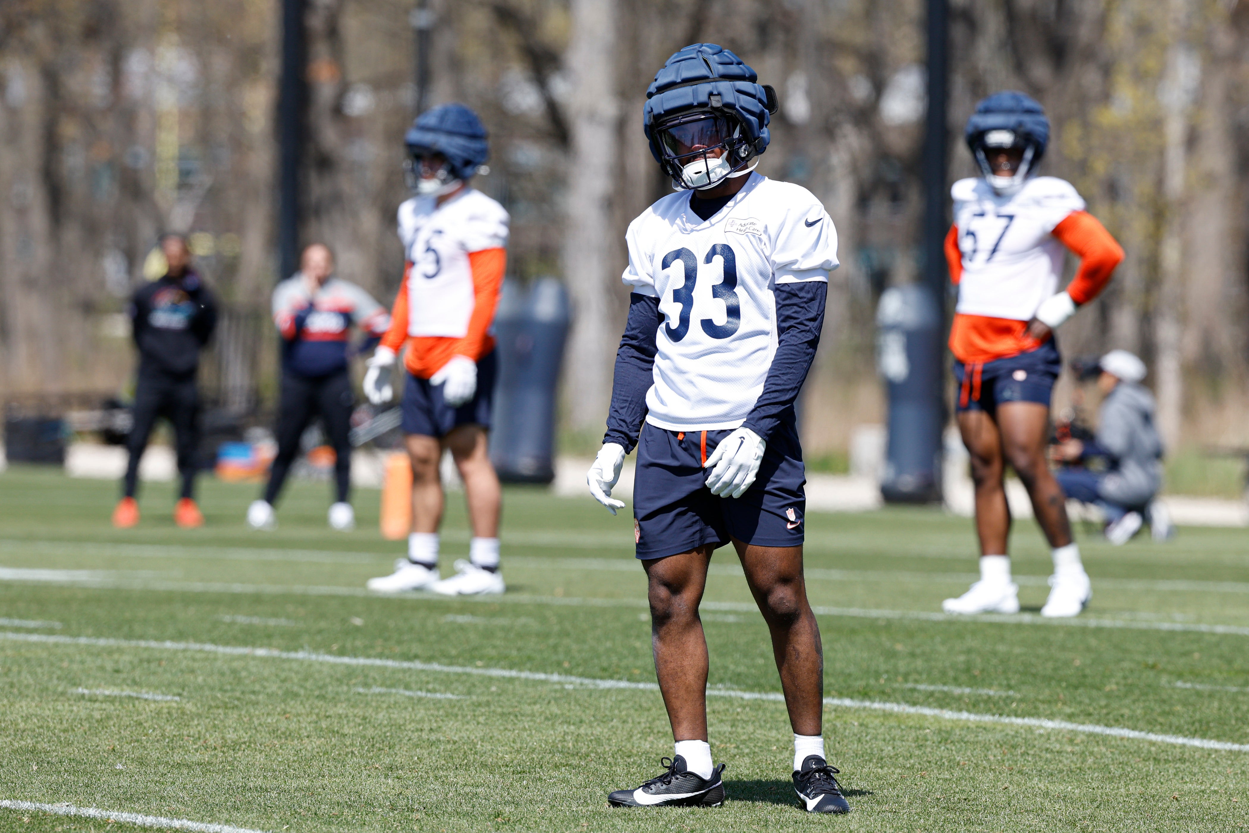 May 9, 2025; Lake Forest, IL, USA; Chicago Bears defensive back Tysheem Johnson (33) looks on during the Rookie Minicamp at Halas Hall.