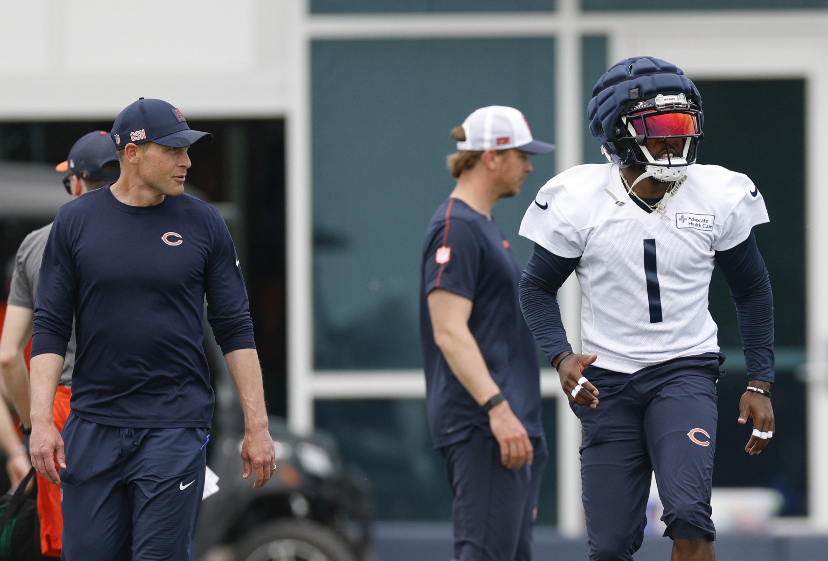 Jun 3, 2025; Lake Forest, IL, USA; Chicago Bears cornerback Jaylon Johnson (1) warms up during minicamp at Halas Hall.
