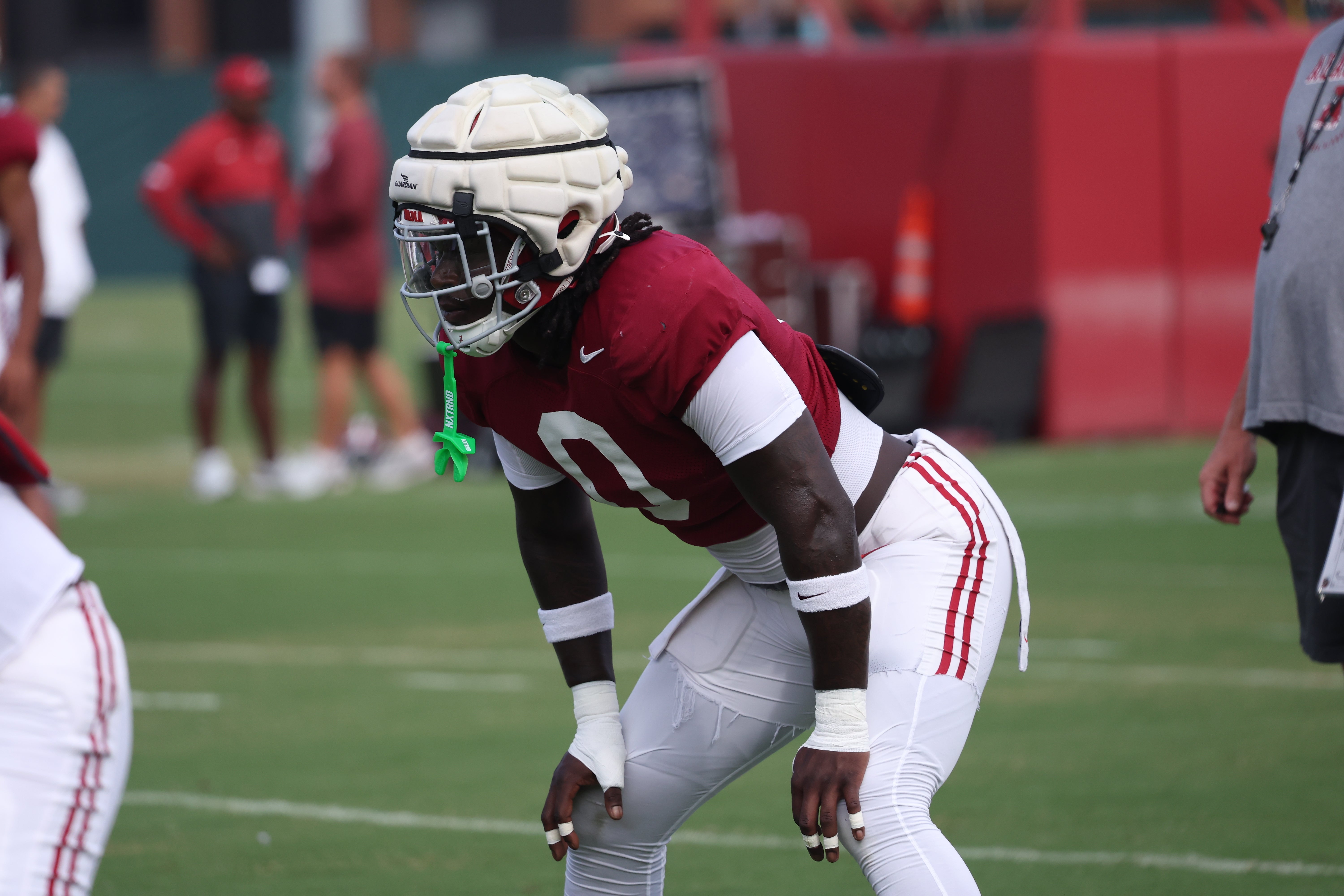 Alabama linebacker Deontae Lawson