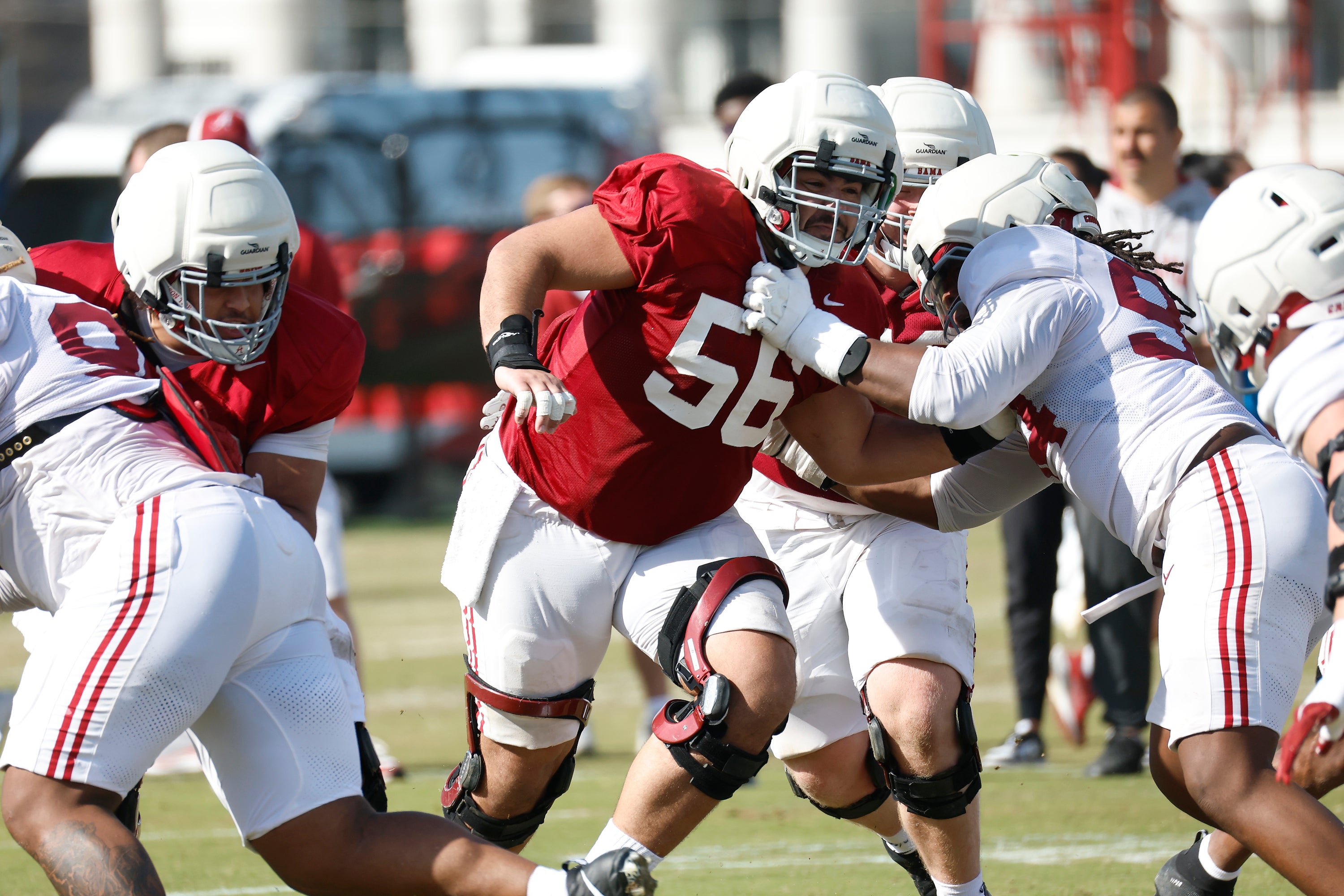 Alabama offensive lineman Geno VanDeMark