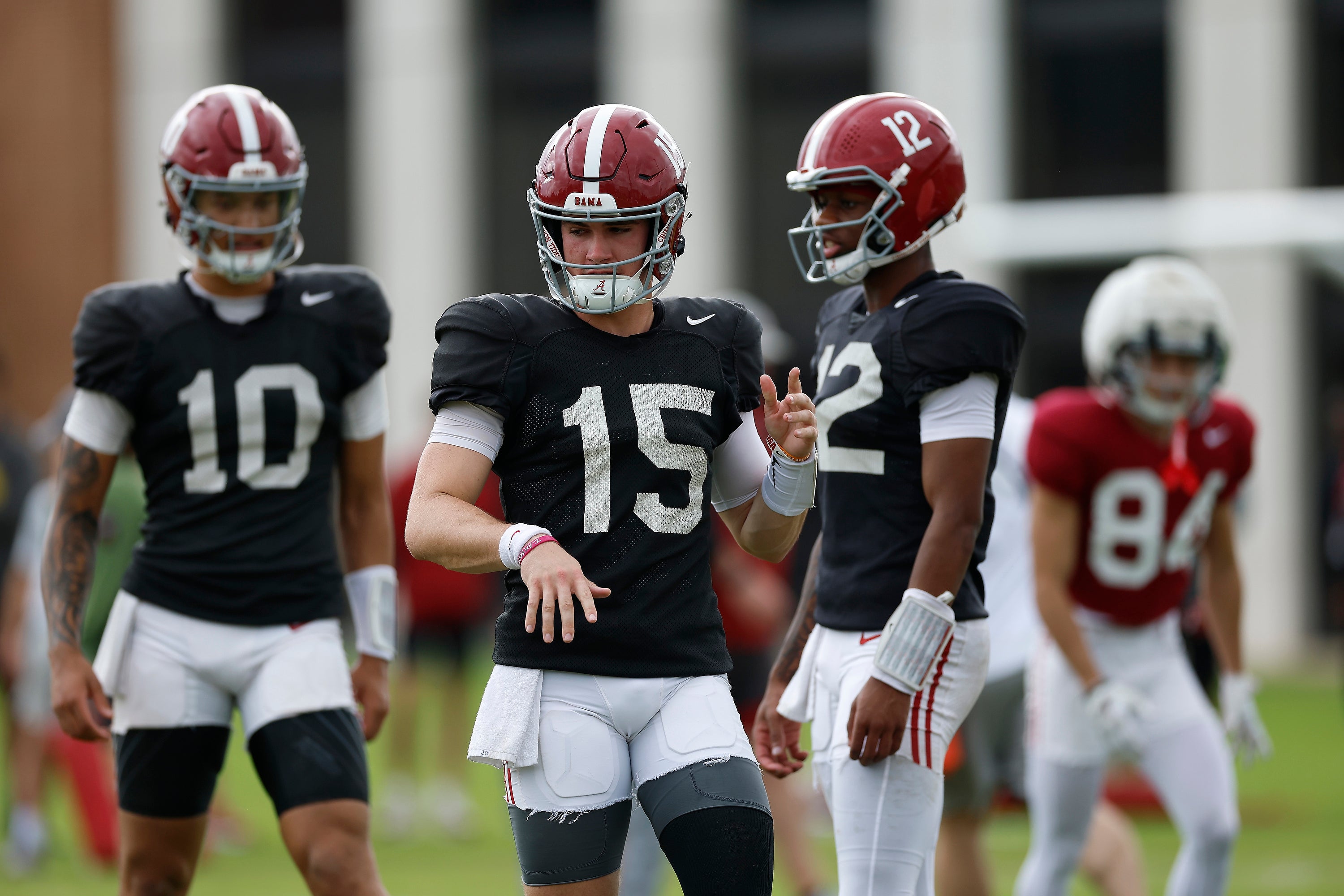 Alabama QB Ty Simpson