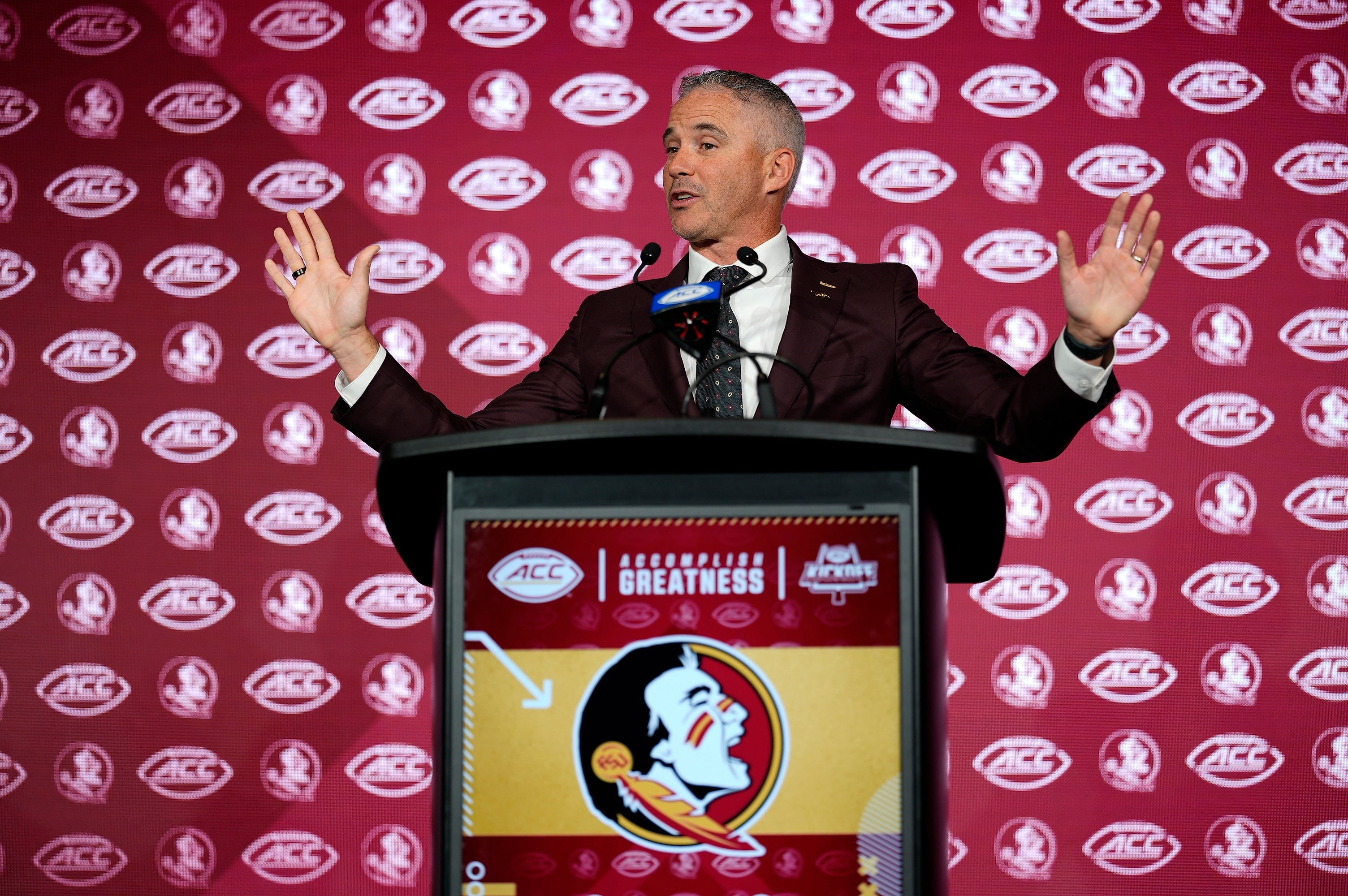 Florida State Seminoles head coach Mike Norvell