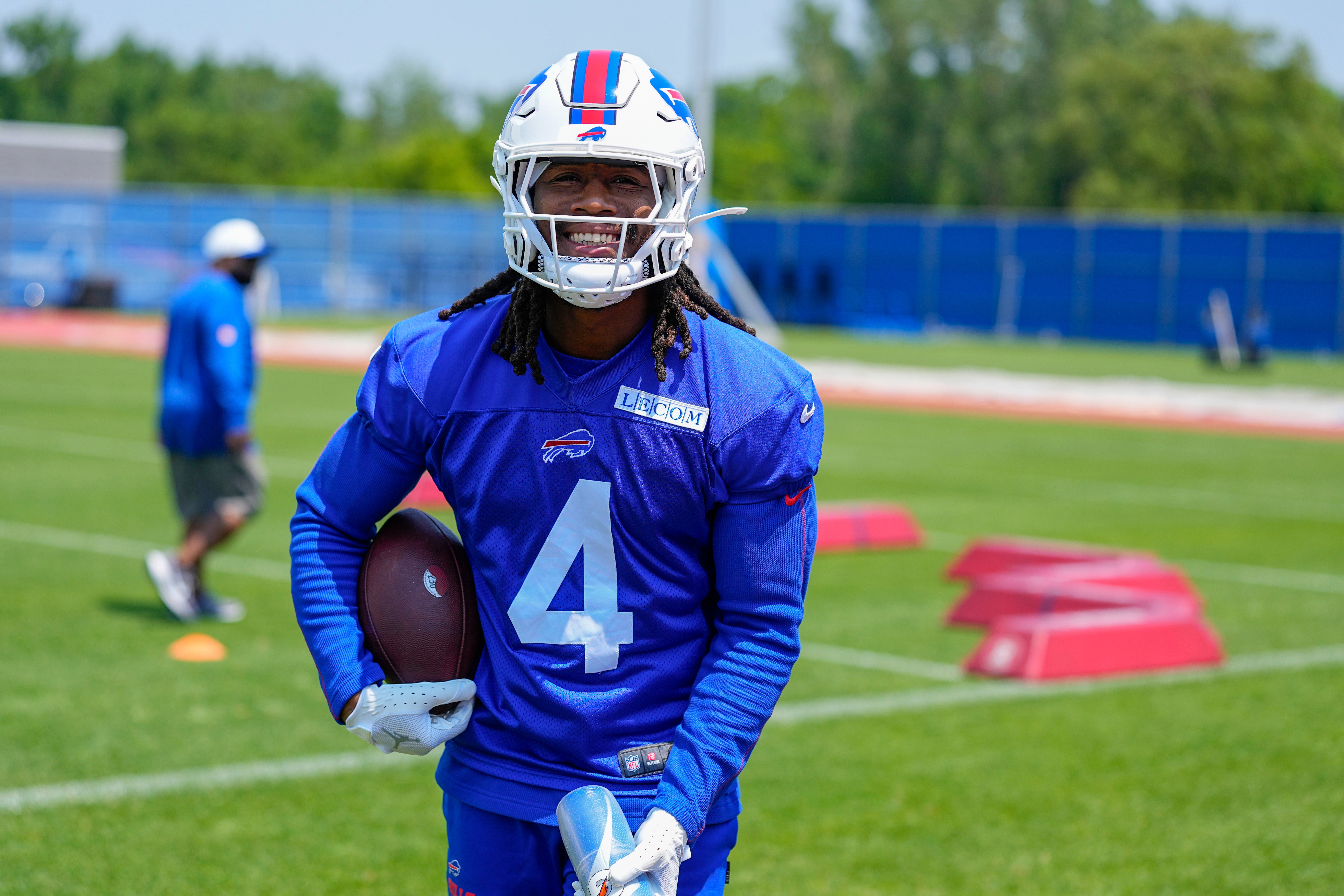 Buffalo Bills RB James Cook at practice