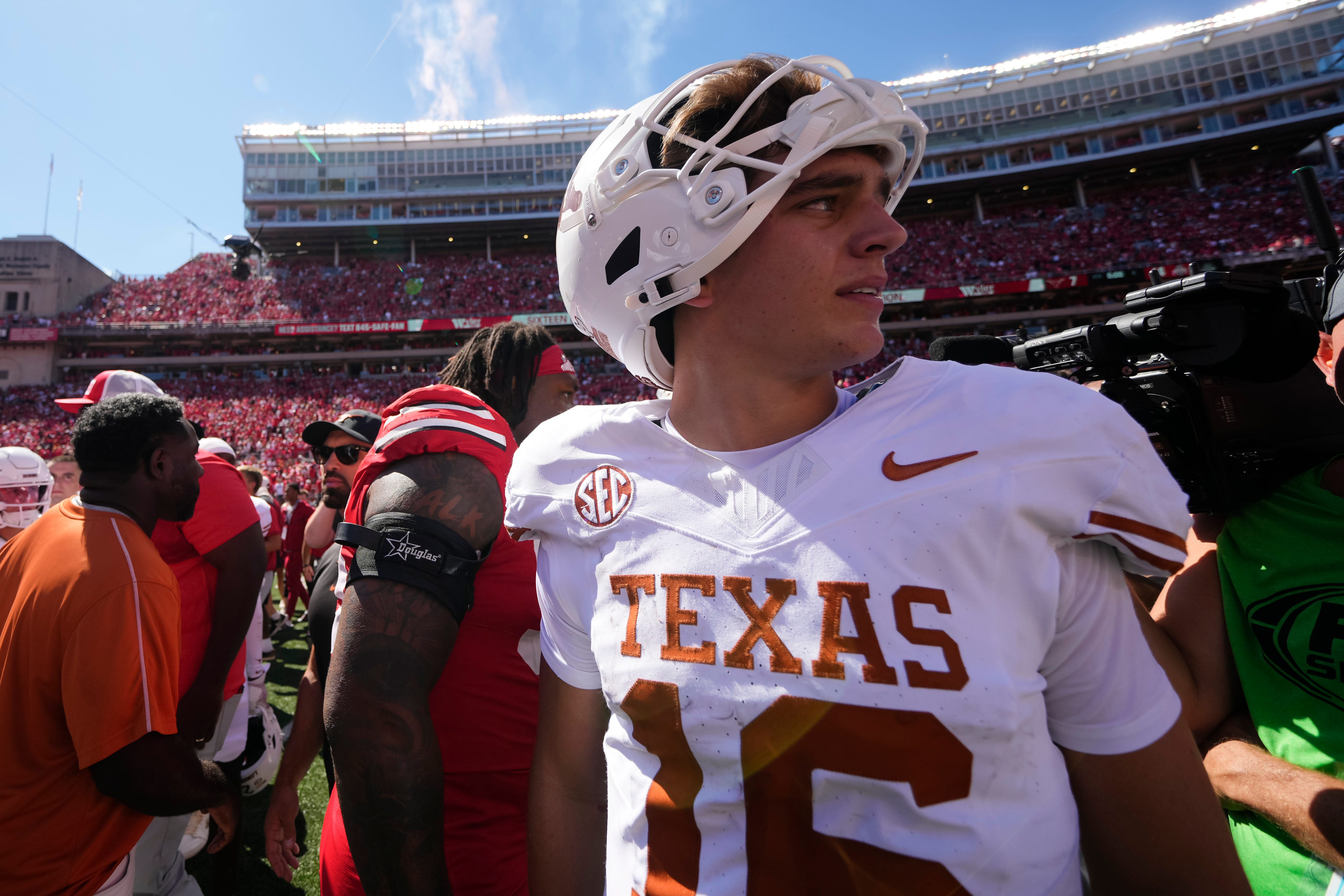 Texas Longhorns quarterback Arch Manning (16) leaves the field following the NCAA football game against the Ohio State Buckeyes at Ohio Stadium on Aug. 30, 2025. Ohio State won 14-7.