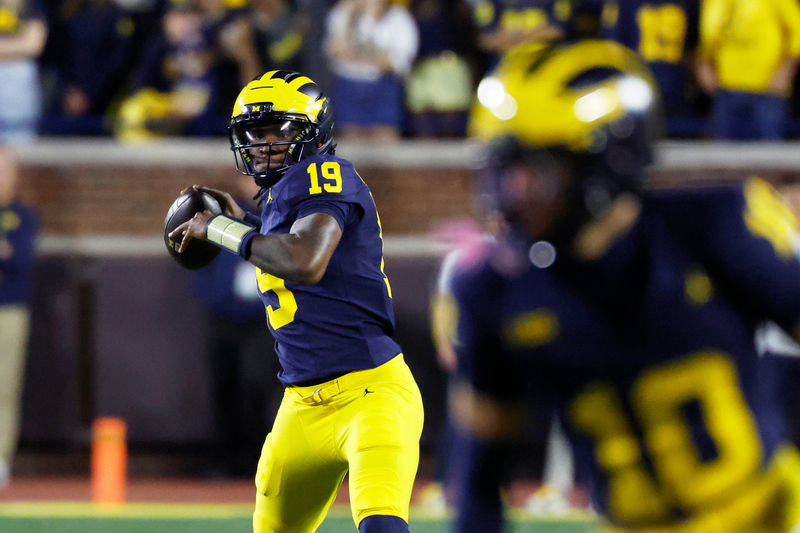 Aug 30, 2025; Ann Arbor, Michigan, USA; Michigan Wolverines quarterback Bryce Underwood (19) passes in the second half against the New Mexico Lobos at Michigan Stadium.