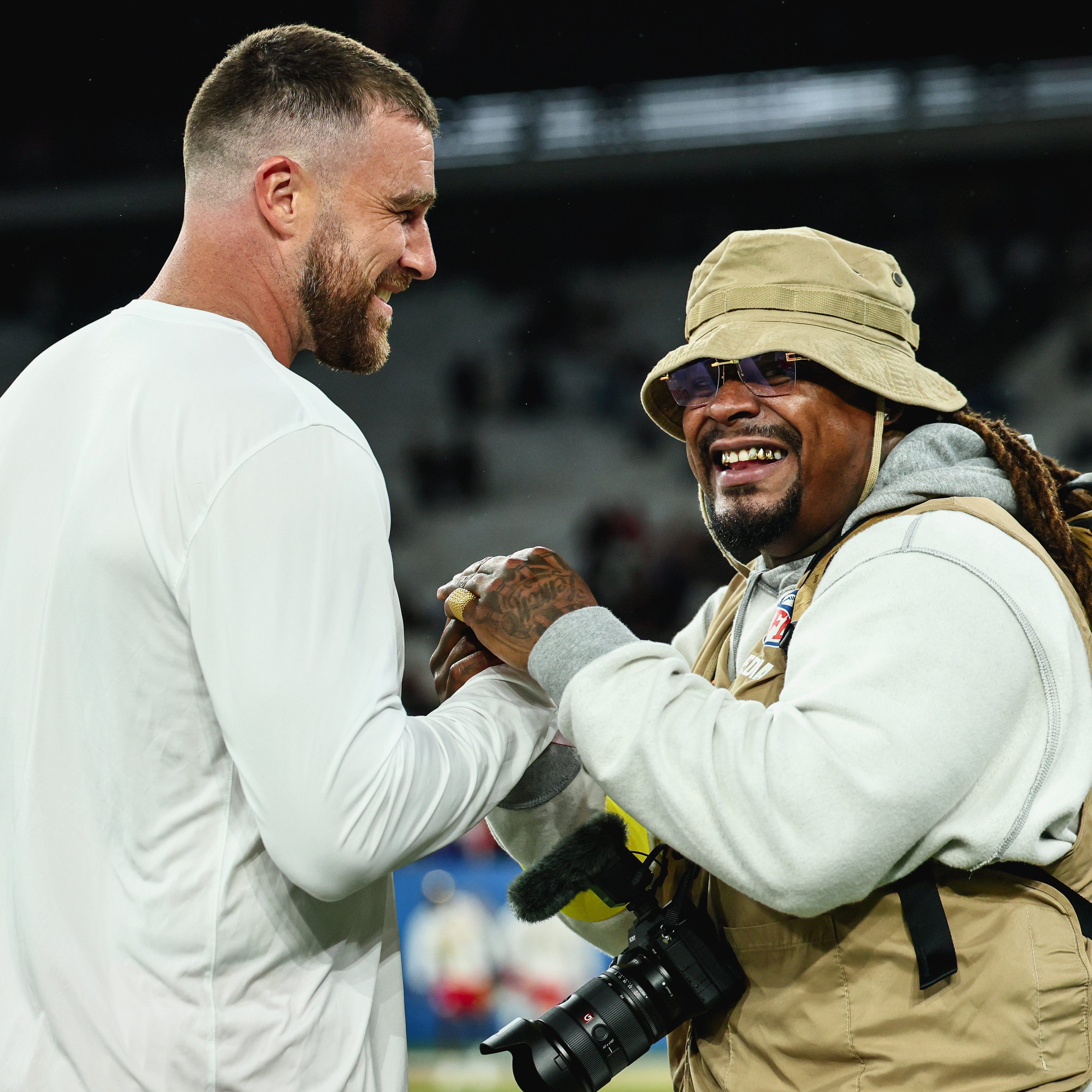 Travis Kelce and MarShawn Lynch before Chiefs-Chargers game in São Paulo, Brazil.