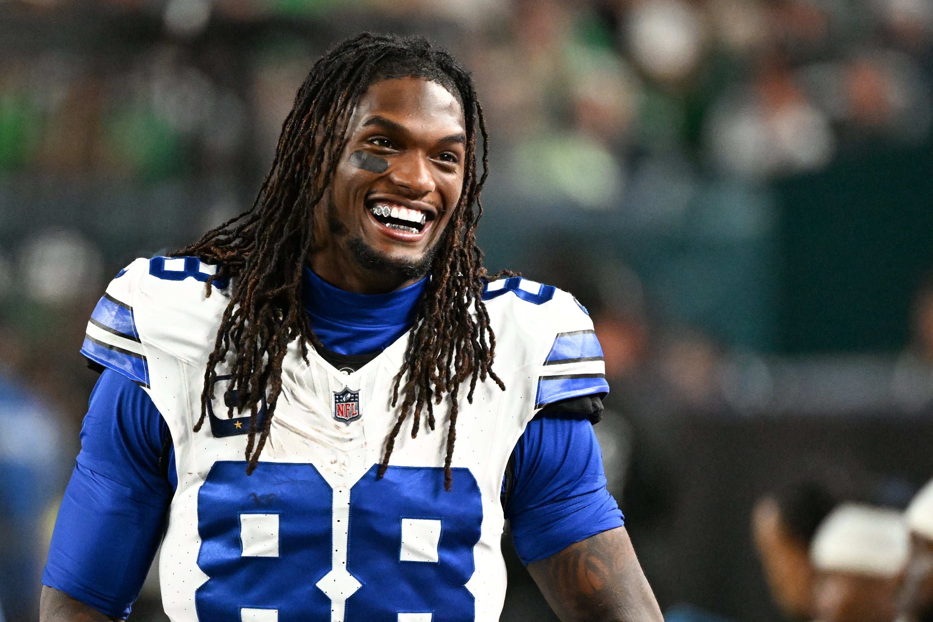 Sep 4, 2025; Philadelphia, Pennsylvania, USA; Dallas Cowboys wide receiver CeeDee Lamb (88) looks on during the fourth quarter of the game against the Philadelphia Eagles at Lincoln Financial Field.