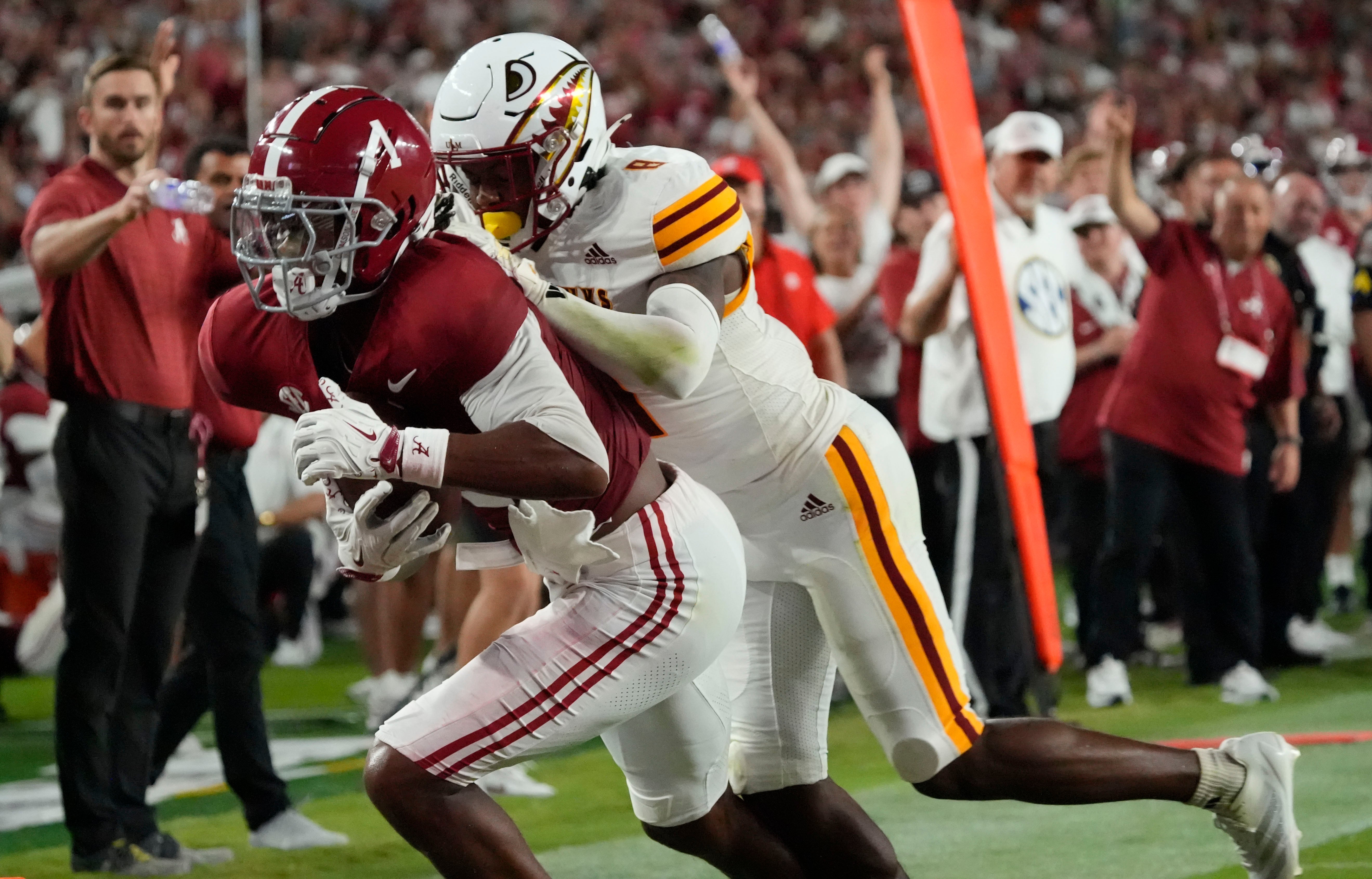 Alabama wide receiver Isaiah Horton