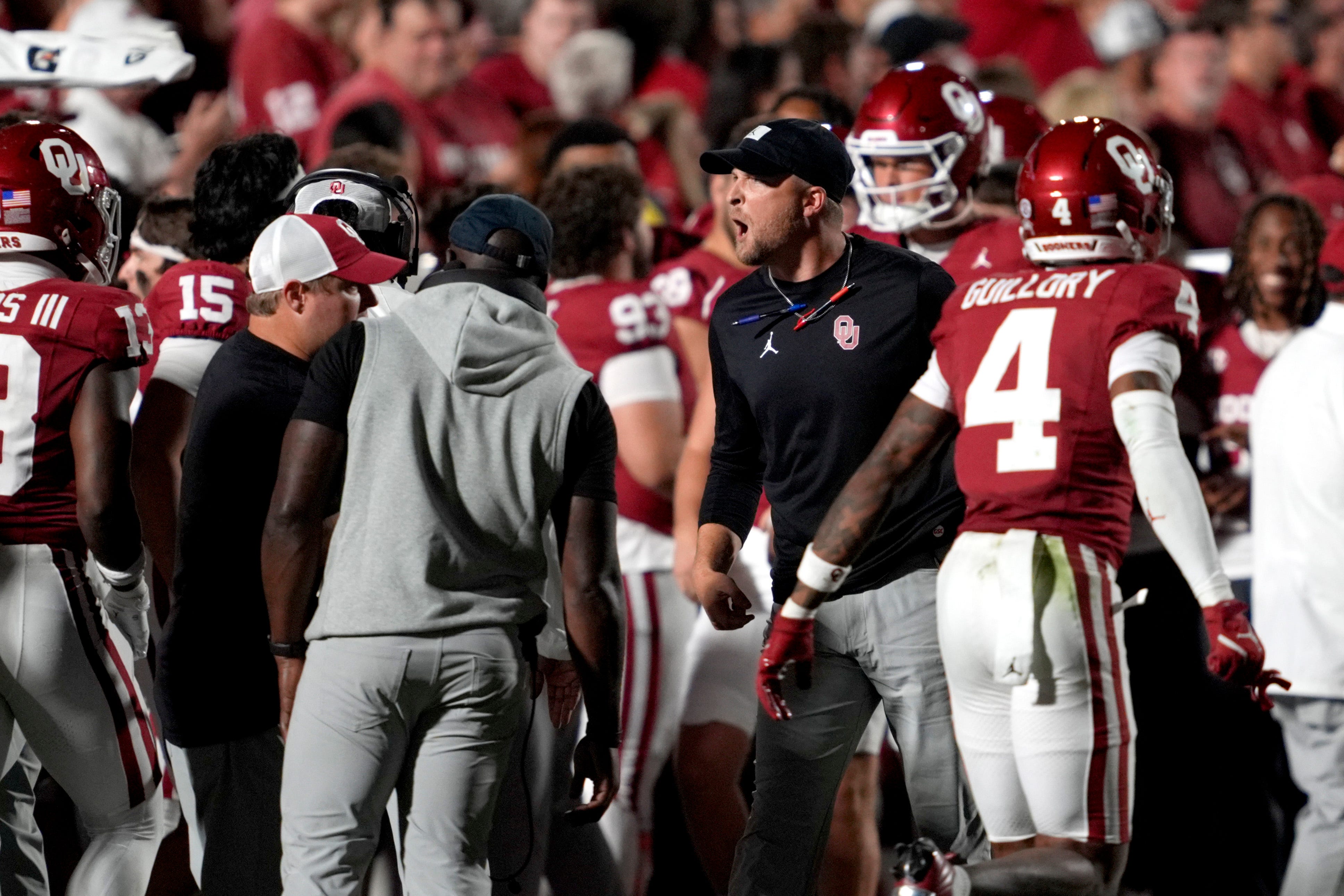 Oklahoma offensive coordinator Ben Arbuckle celebrates during a college football game between the University of Oklahoma Sooners (OU) and the University of Michigan Wolverines at Gaylord Family Ð Oklahoma Memorial Stadium in Norman, Okla., Saturday, Sept. 6, 2025. Oklahoma won 24-13.