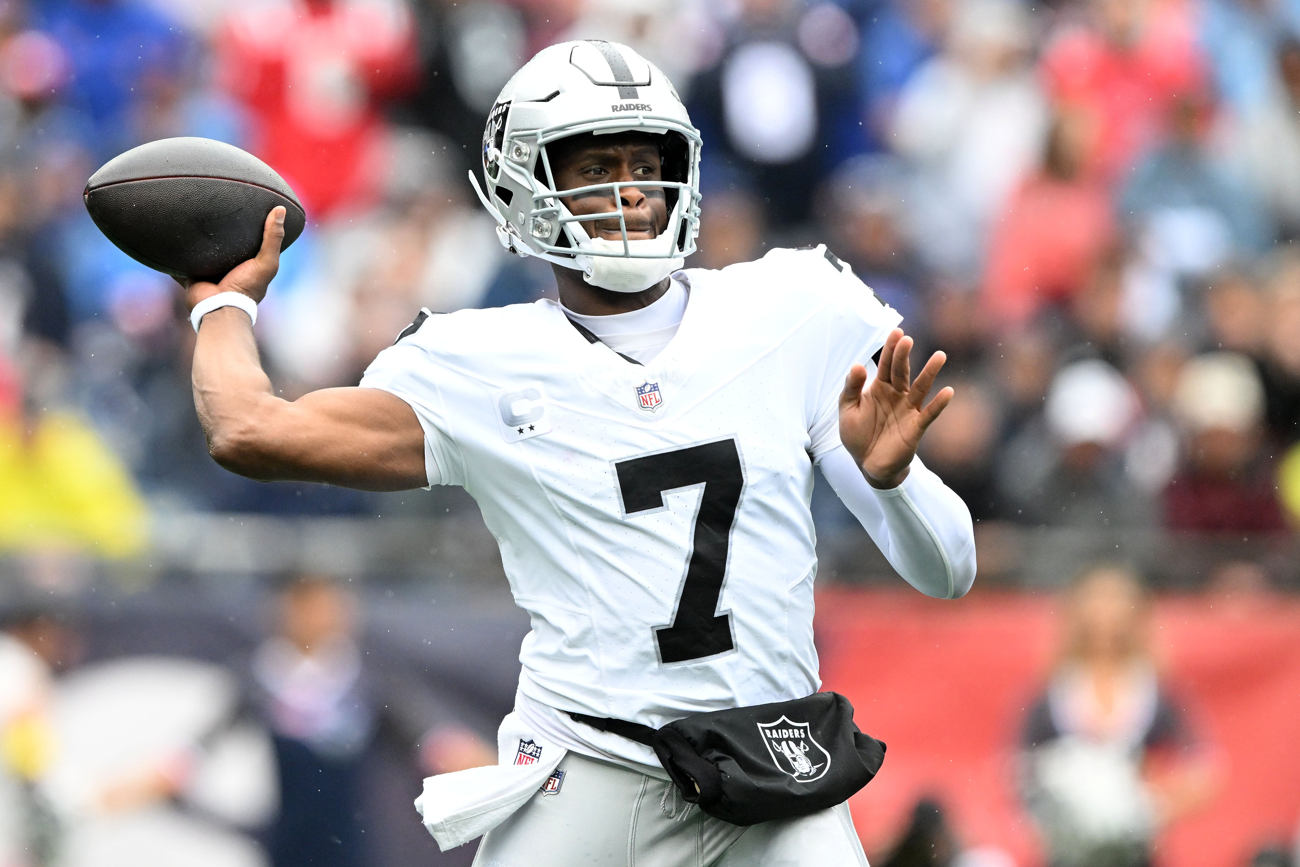 Las Vegas raiders quarterback Geno Smith