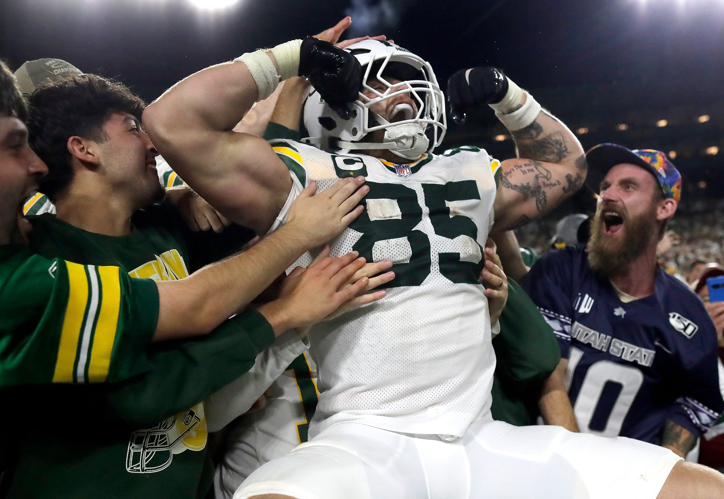 Green Bay Packers tight end Tucker Kraft (85) celebrates a touchdown against the Washington Commanders on Thursday, September 11, 2025, at Lambeau Field in Green Bay, Wis. The Packers defeated the Commanders 27-18. Wm. Glasheen USA TODAY NETWORK-Wisconsin