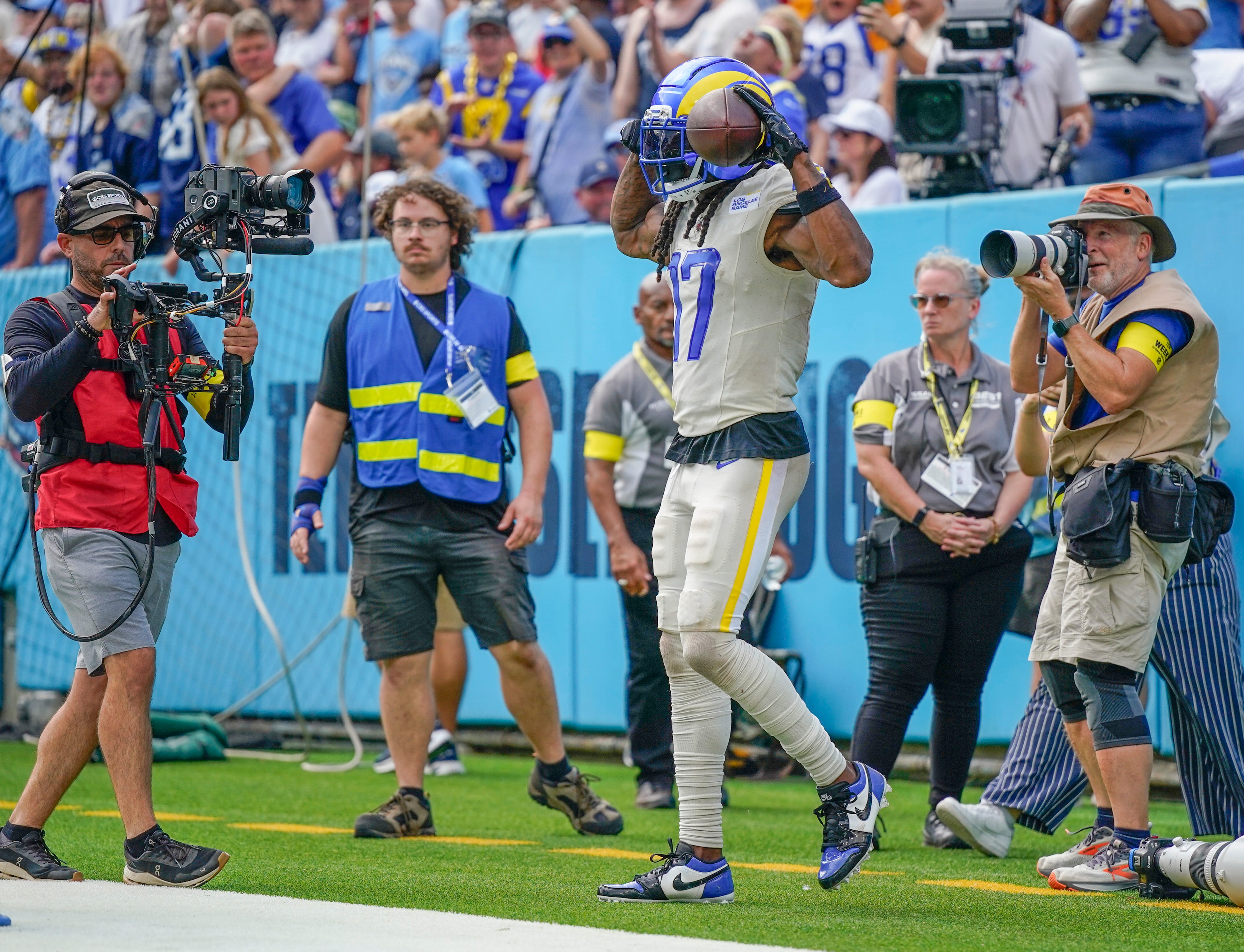 Los Angeles Rams wide receiver Davante Adams (17) celebrates his touchdown against the Tennessee Titans during the fourth quarter at Nissan Stadium in Nashville, Tenn., Sunday, Sept. 14, 2025.