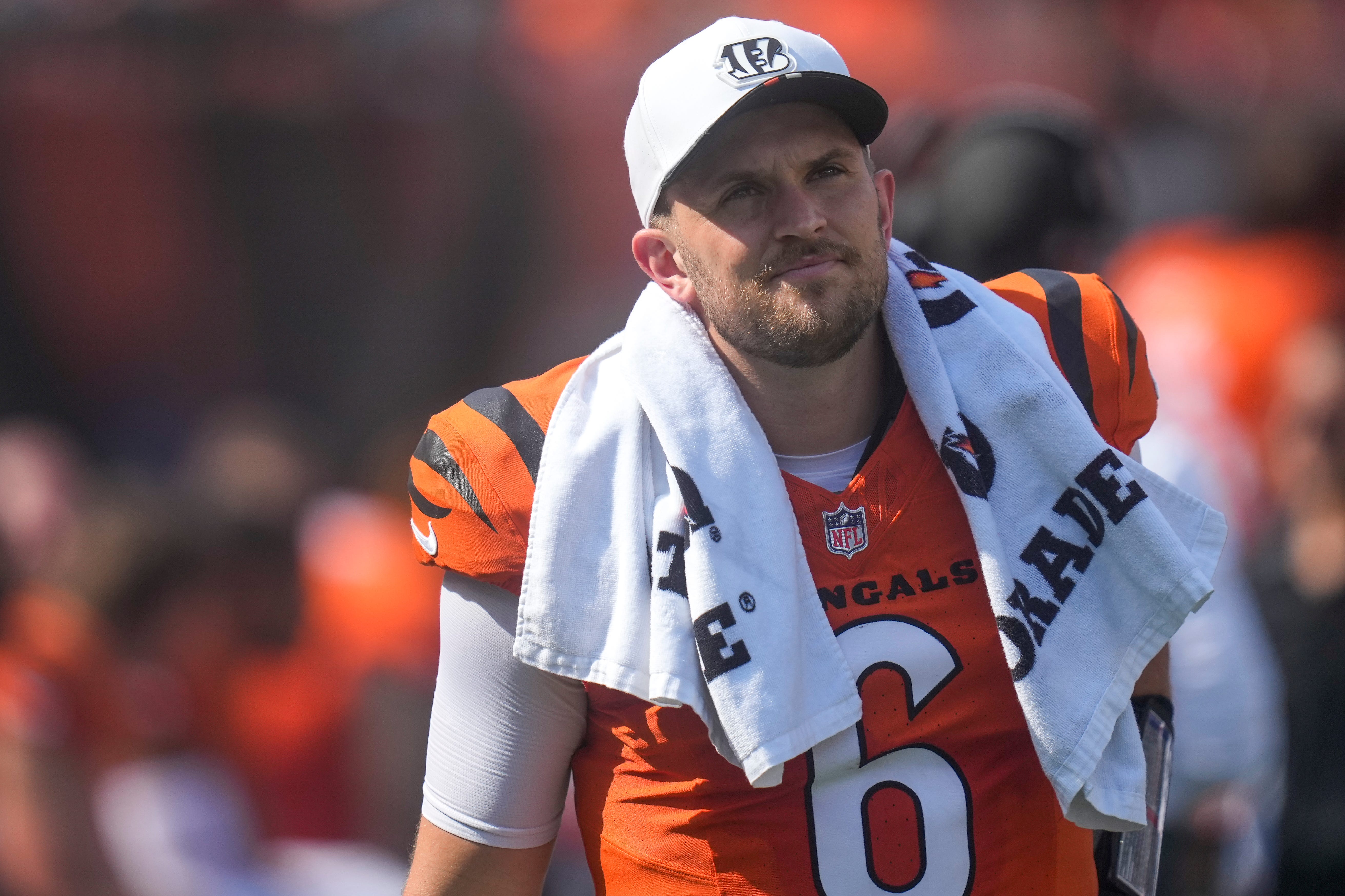 Cincinnati Bengals quarterback Jake Browning (6) walks the sideline between drives in the fourth quarter of the NFL Week 2 game between the Cincinnati Bengals and the Jacksonville Jaguars at Paycor Stadium in downtown Cincinnati on Sunday, Sept. 14, 2025. The Bengals came back from a halftime deficit to win 31-27.
