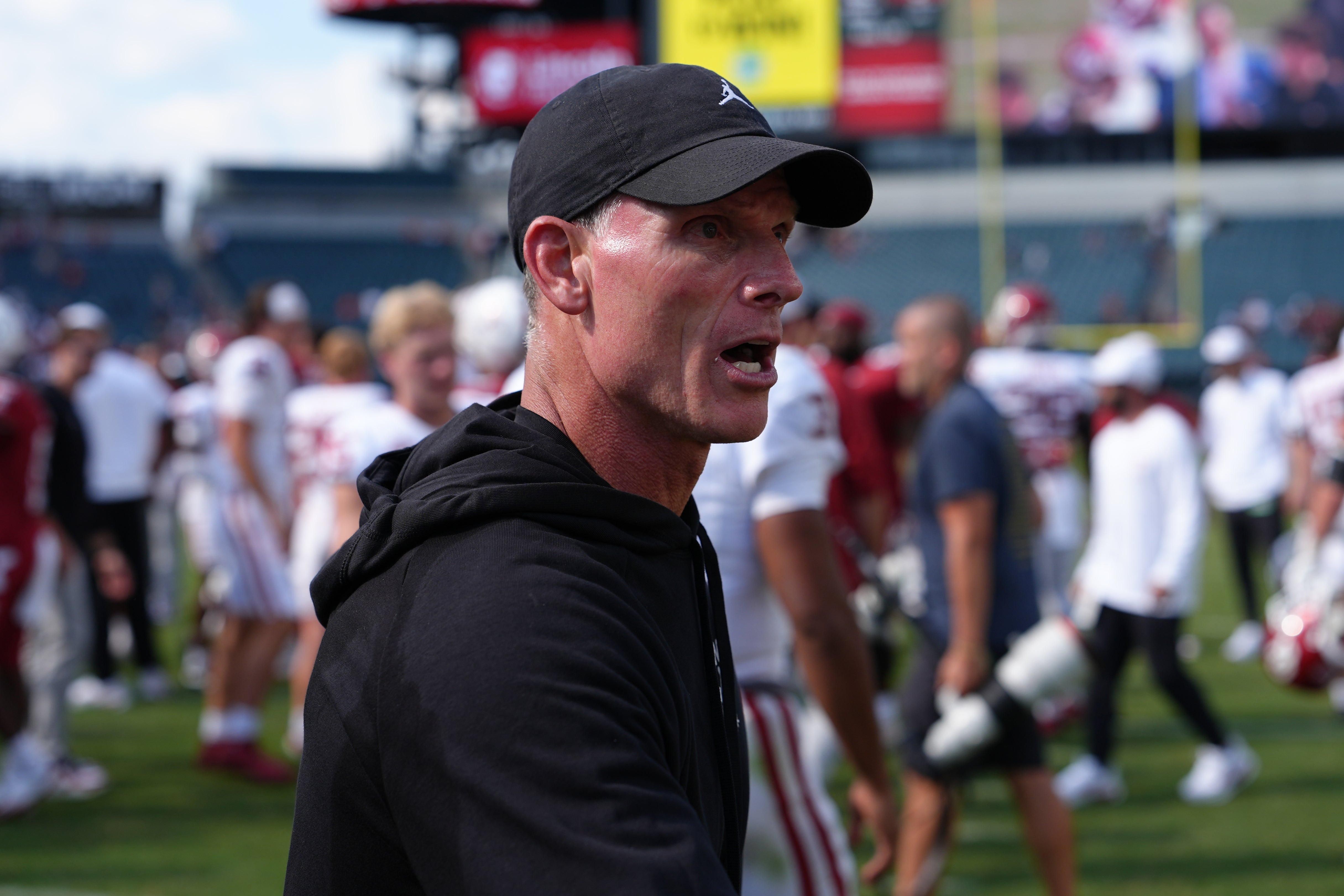 Oklahoma Sooners head coach Brent Venables