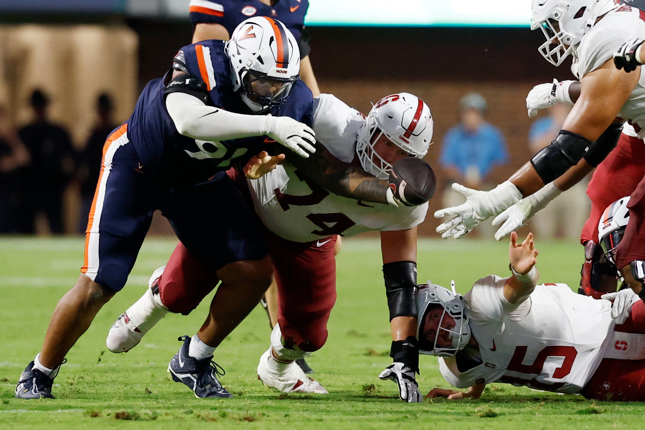 Virginia DT Jason Hammond