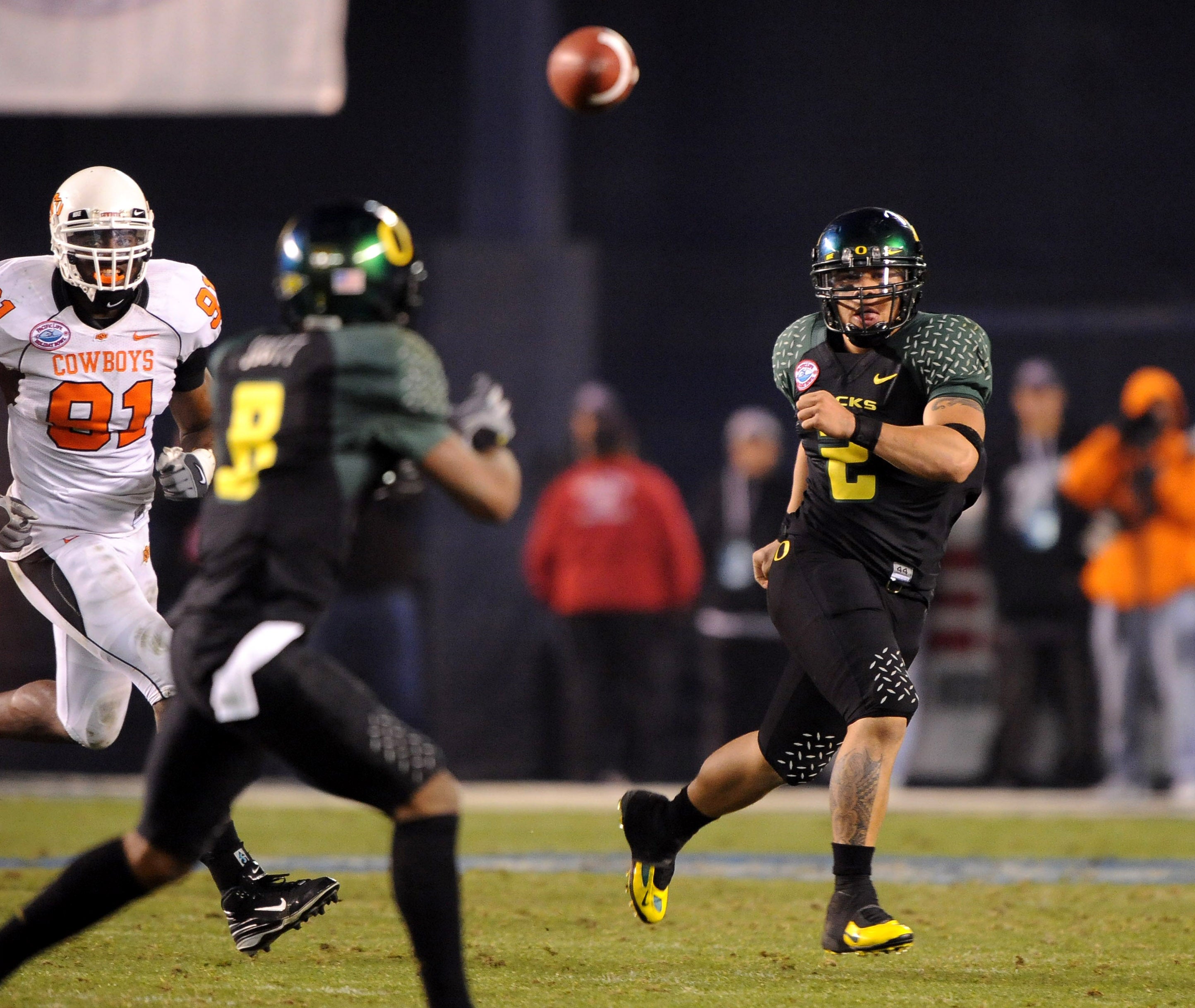 The Oregon Ducks and Oklahoma State will play this Saturday fr the first time since their exhilarating 2008 Holiday Bowl matchup.