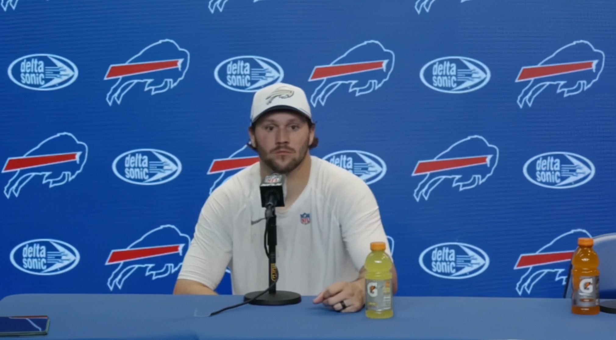 Bills' Josh Allen speaks to the media and offers fiery responses seconds after loss to the New England Patriots In Week 5