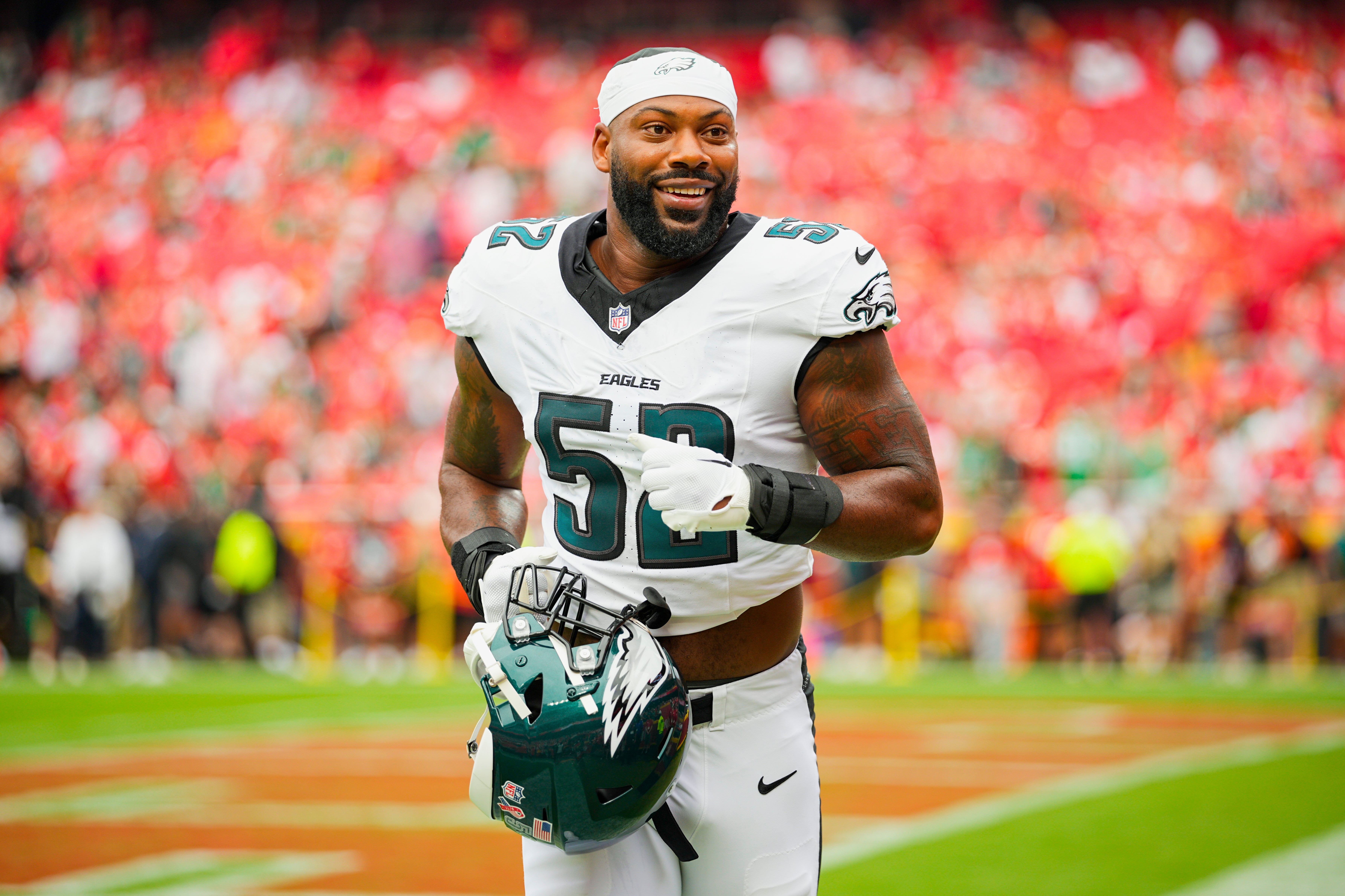 Philadelphia Eagles defensive end Za'Darius Smith (52) prior to a game against the Kansas City Chiefs at GEHA Field at Arrowhead Stadium.