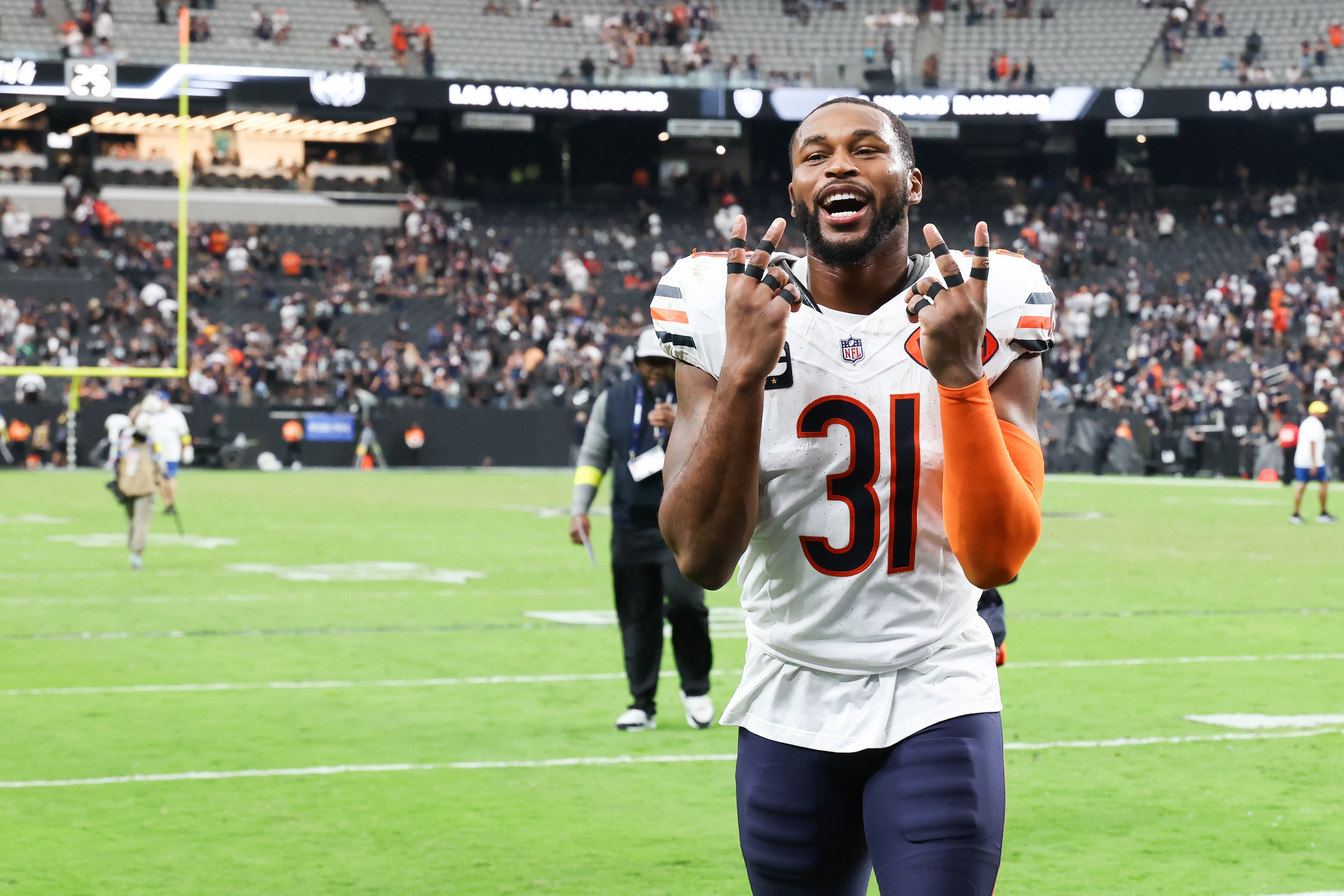 Sep 28, 2025; Paradise, Nevada, USA; Chicago Bears free safety Kevin Byard (31) celebrates after the game against Las Vegas Raiders at Allegiant Stadium.
