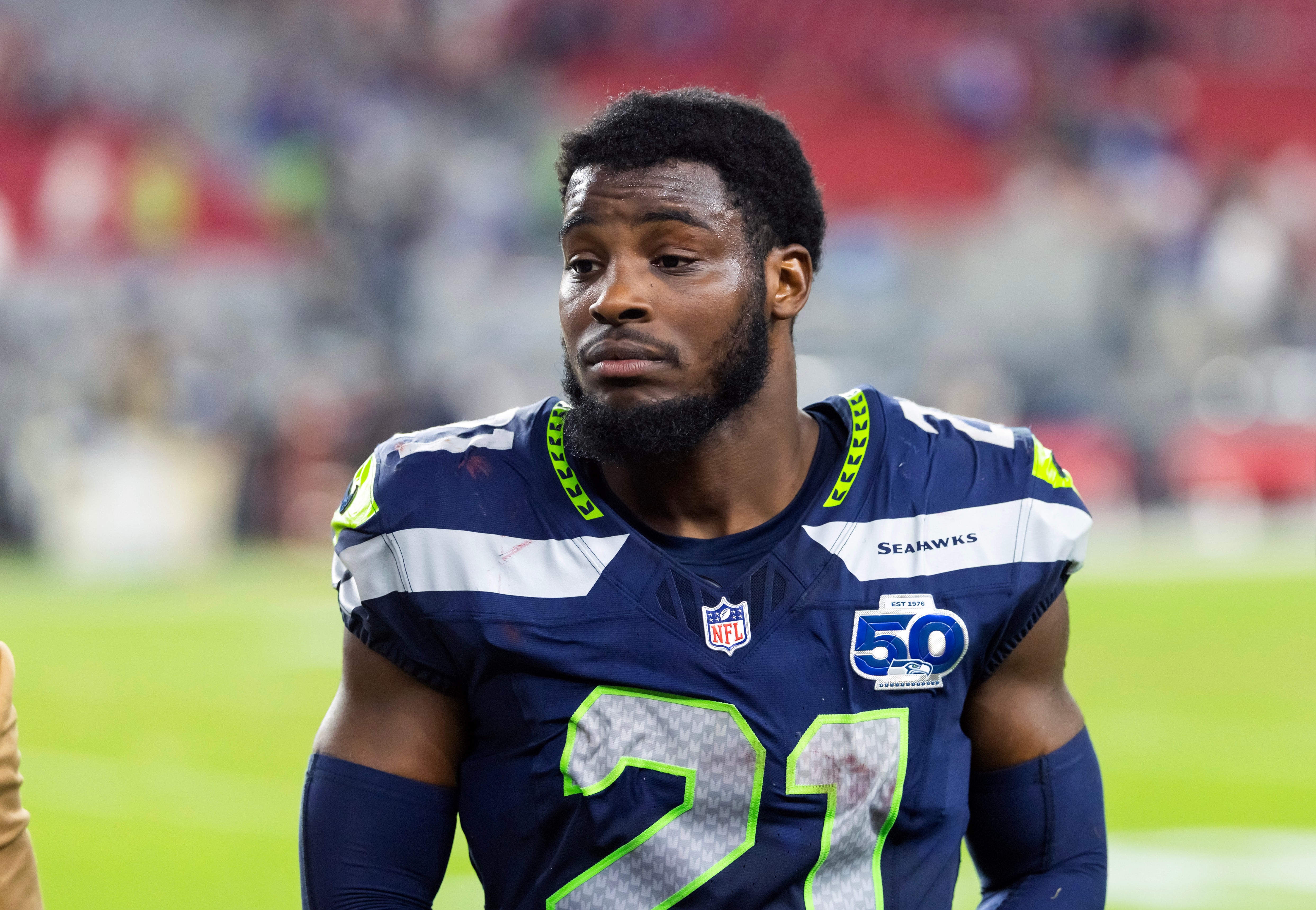 Sep 25, 2025; Glendale, Arizona, USA; Seattle Seahawks cornerback Devon Witherspoon (21) against the Arizona Cardinals at State Farm Stadium.