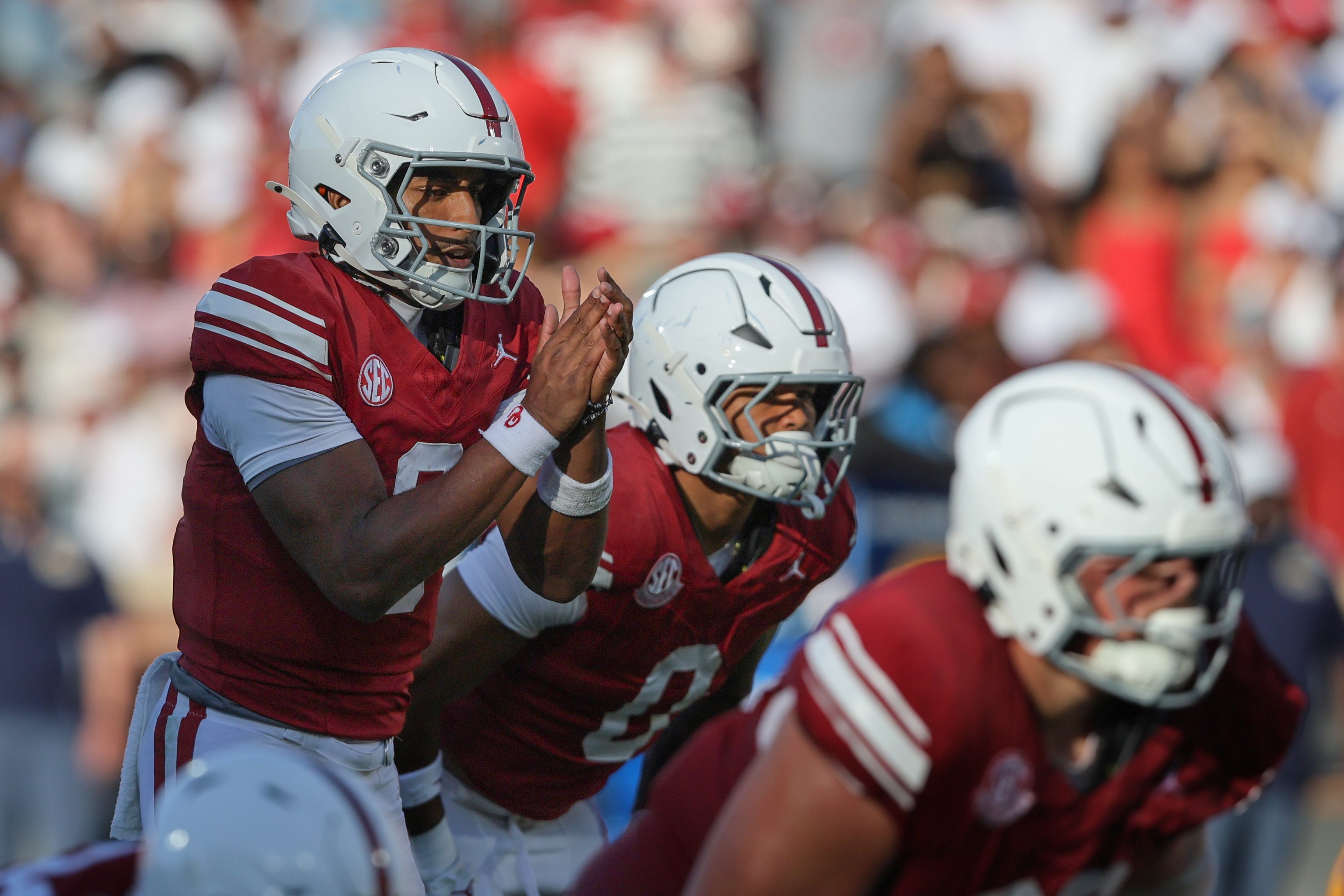 Oklahoma Sooners quarterback Michael Hawkins Jr.