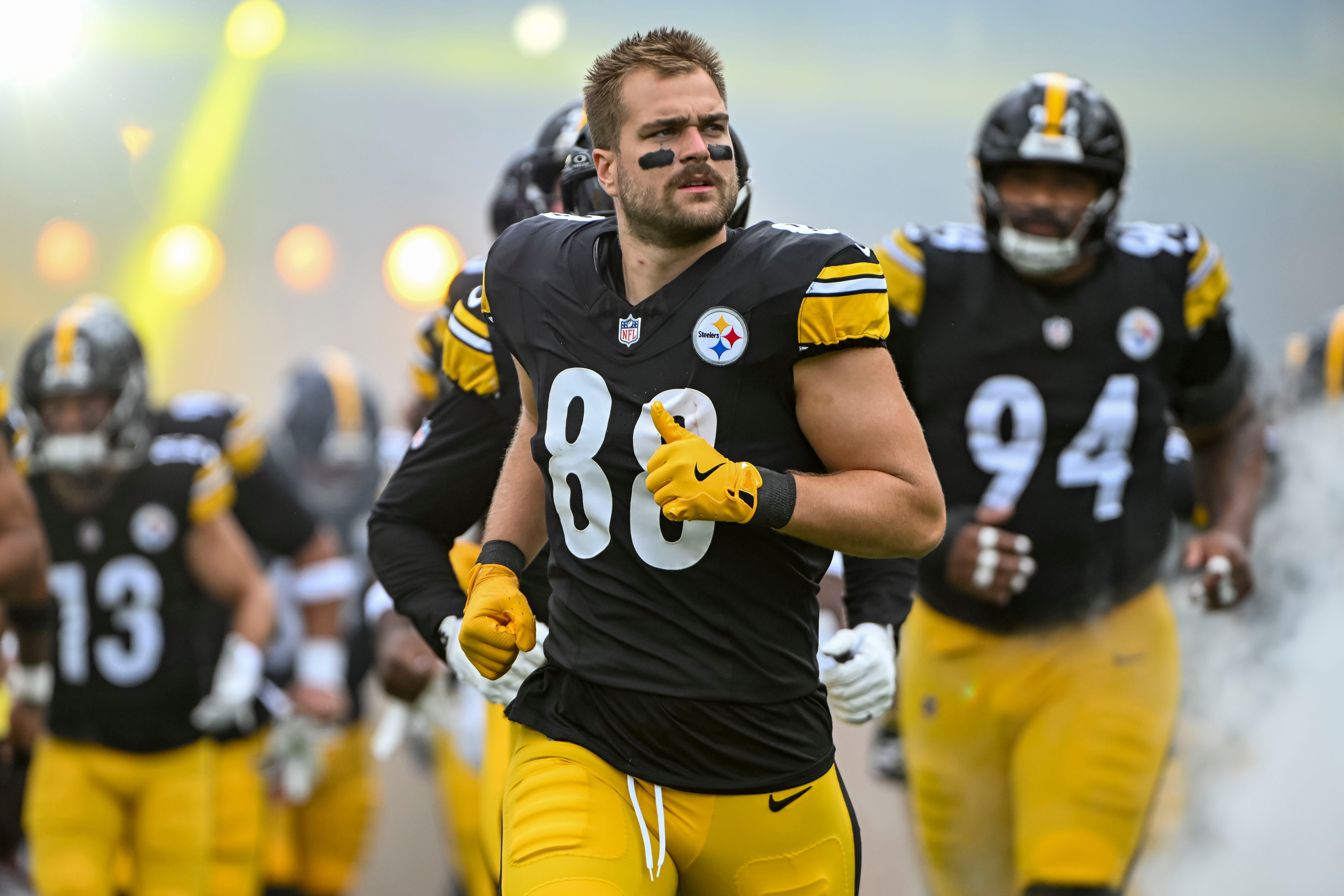 Oct 12, 2025; Pittsburgh, Pennsylvania, USA; Pittsburgh Steelers tight end Pat Freiermuth (88) enters the field before the game at Acrisure Stadium.